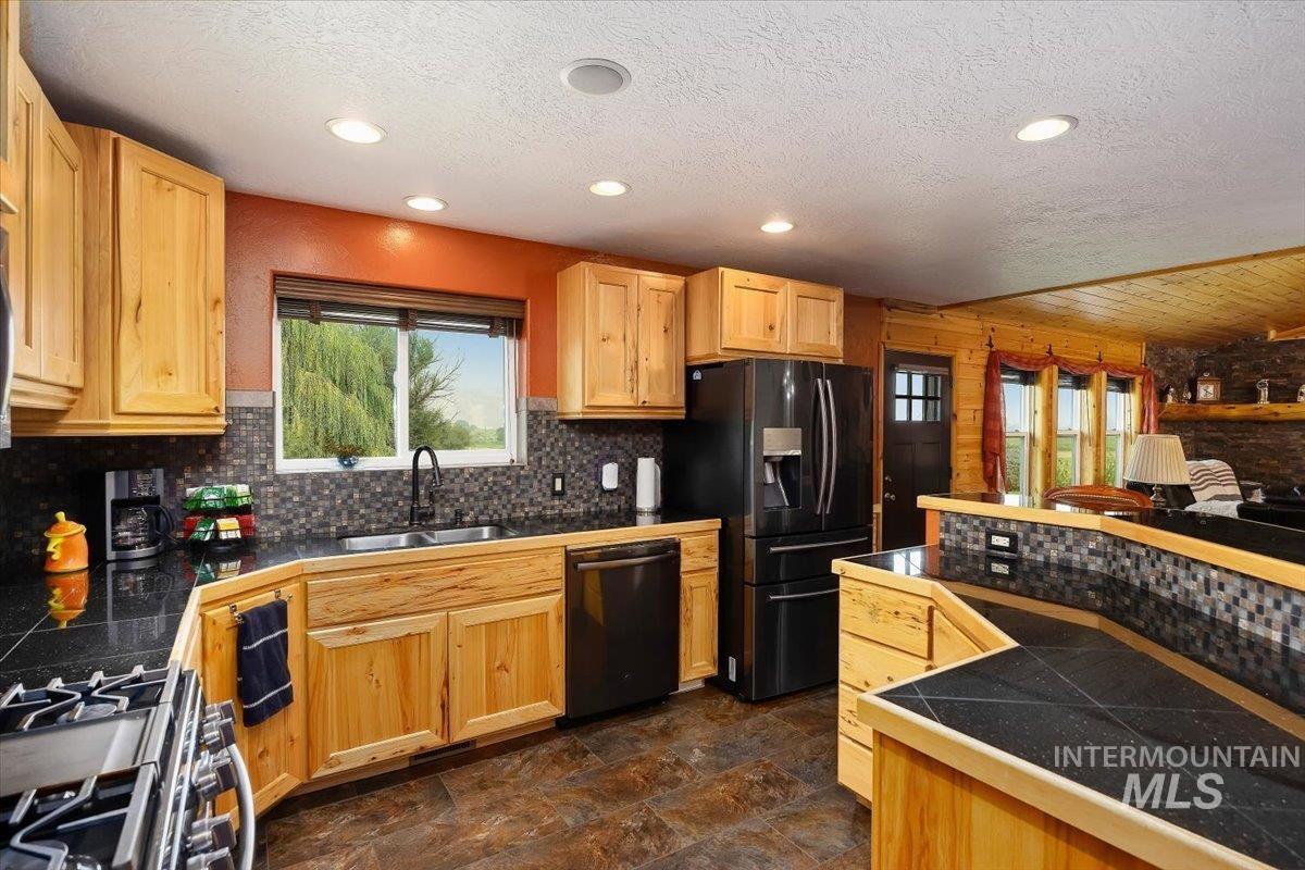 2819 S 850 E Property Photo 16