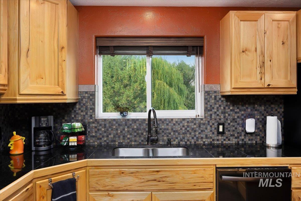 2819 S 850 E Property Photo 17