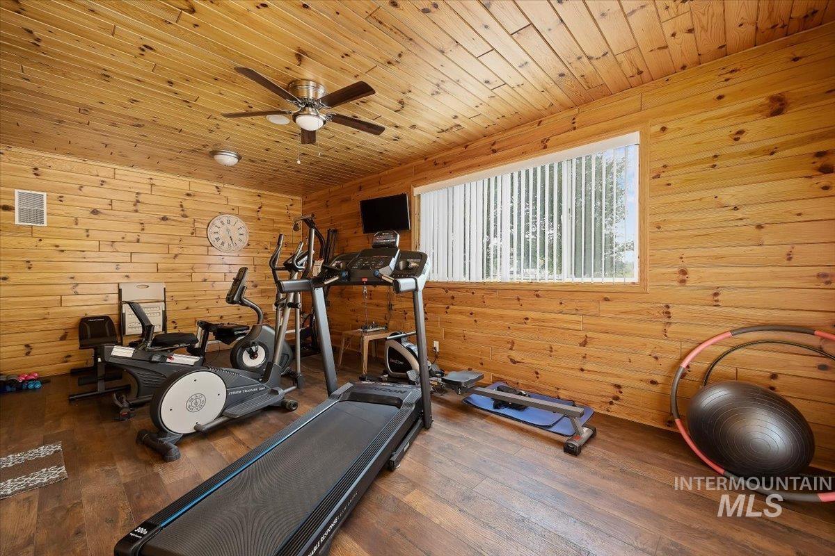 2819 S 850 E Property Photo 20