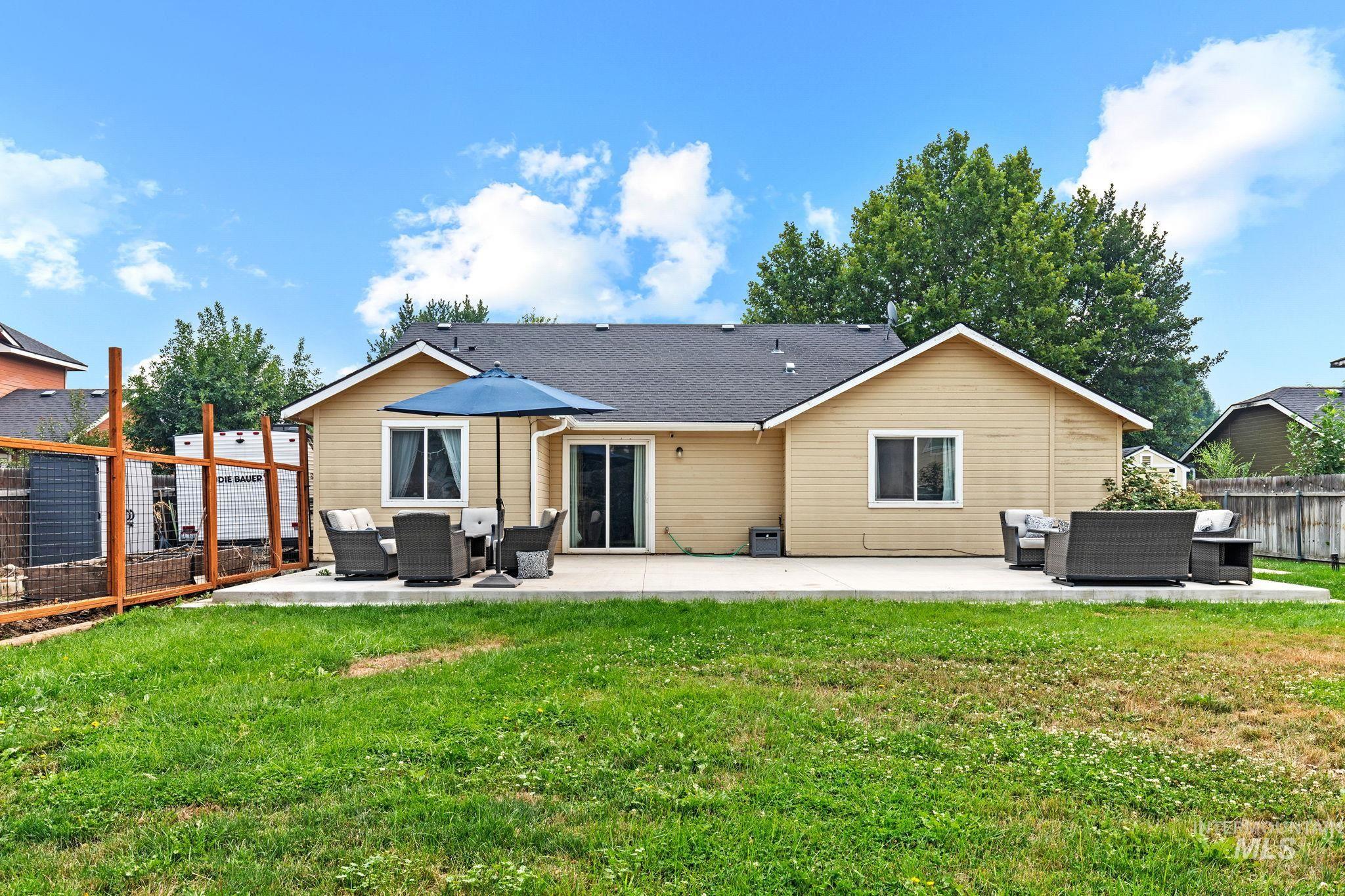 1085 N Crownhaven Way Property Photo 36