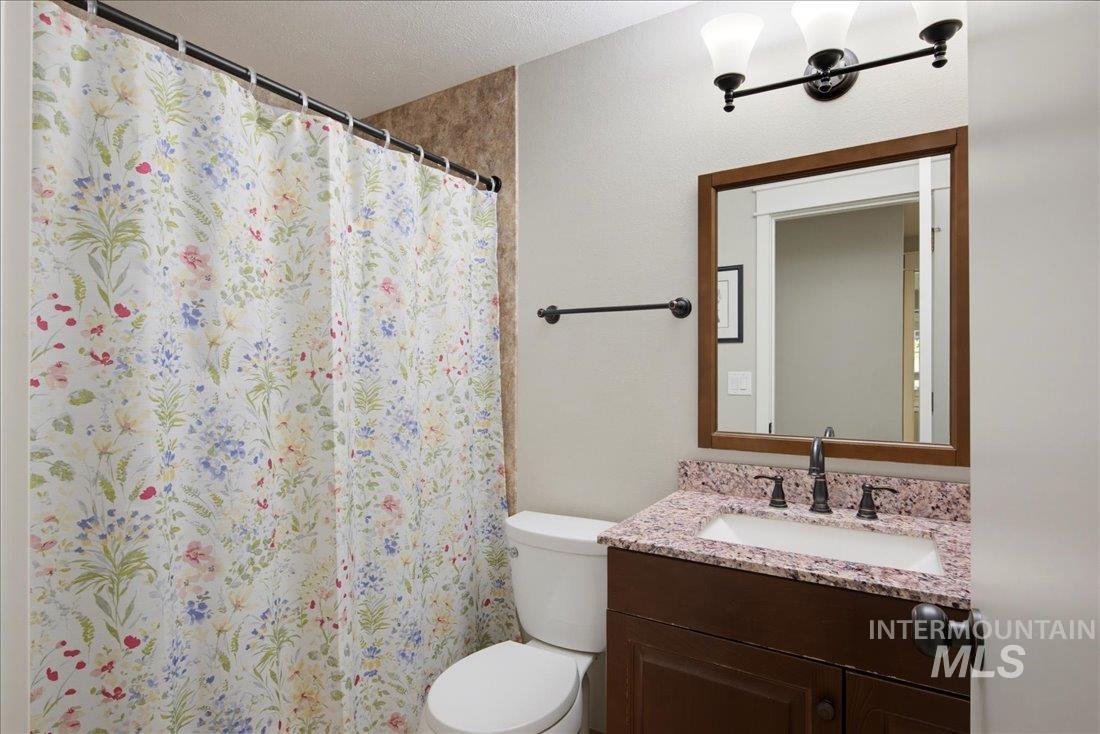 2161 E Lochmeadow Property Photo 17
