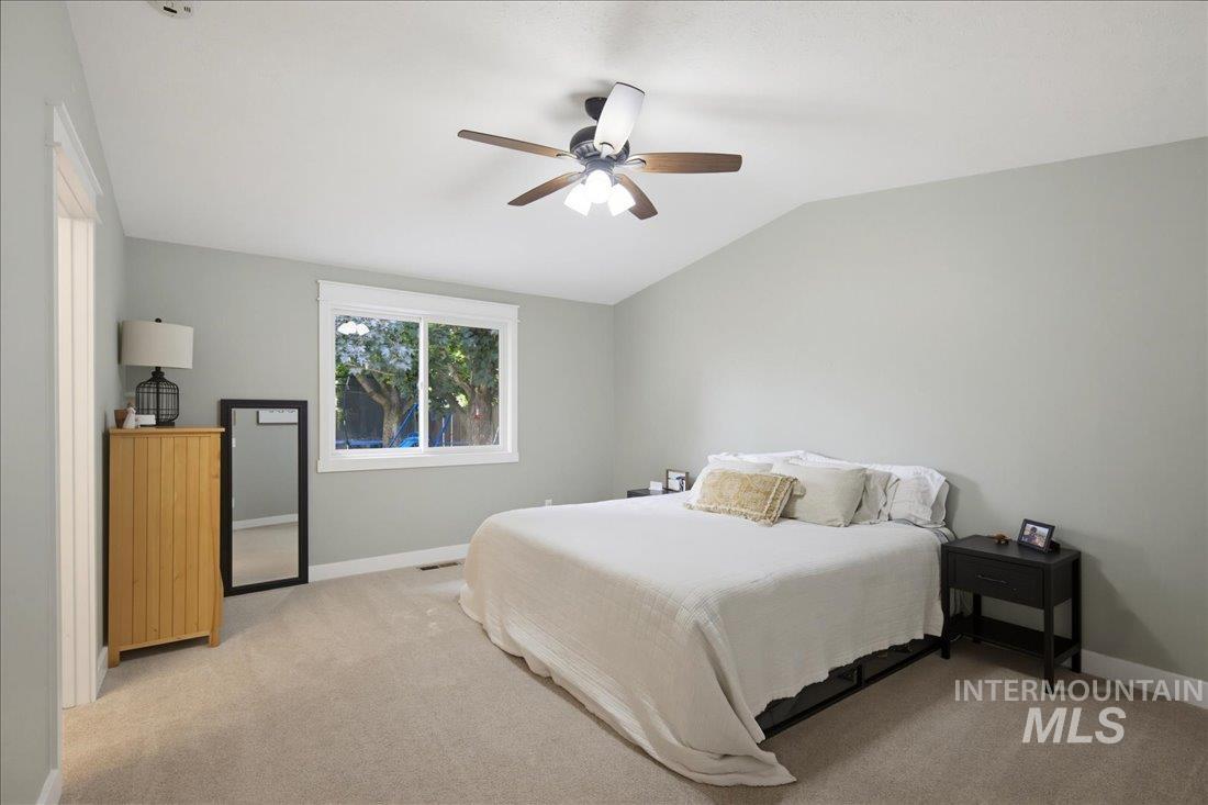 2161 E Lochmeadow Property Photo 18