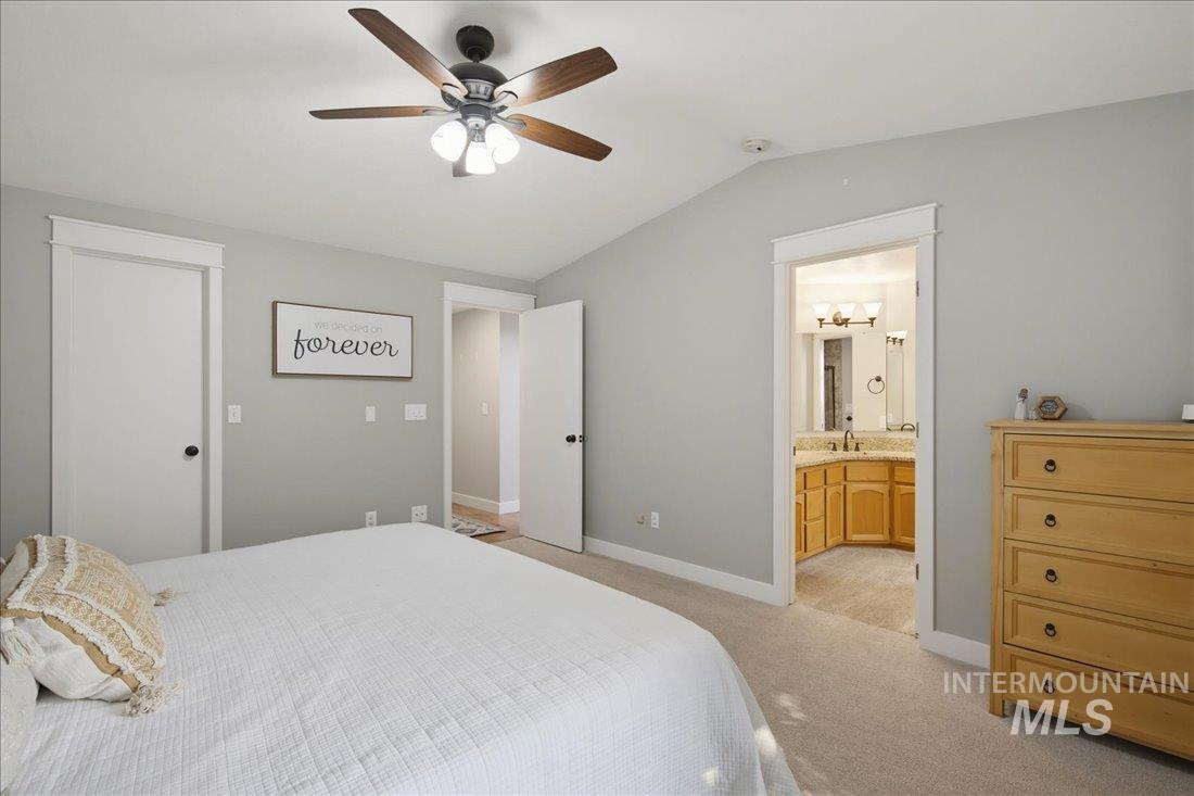 2161 E Lochmeadow Property Photo 20