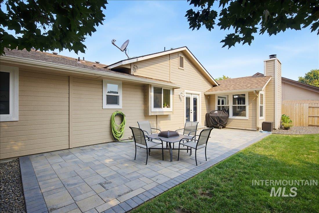 2161 E Lochmeadow Property Photo 30