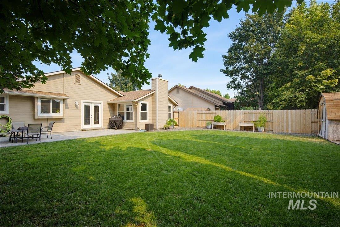2161 E Lochmeadow Property Photo 33