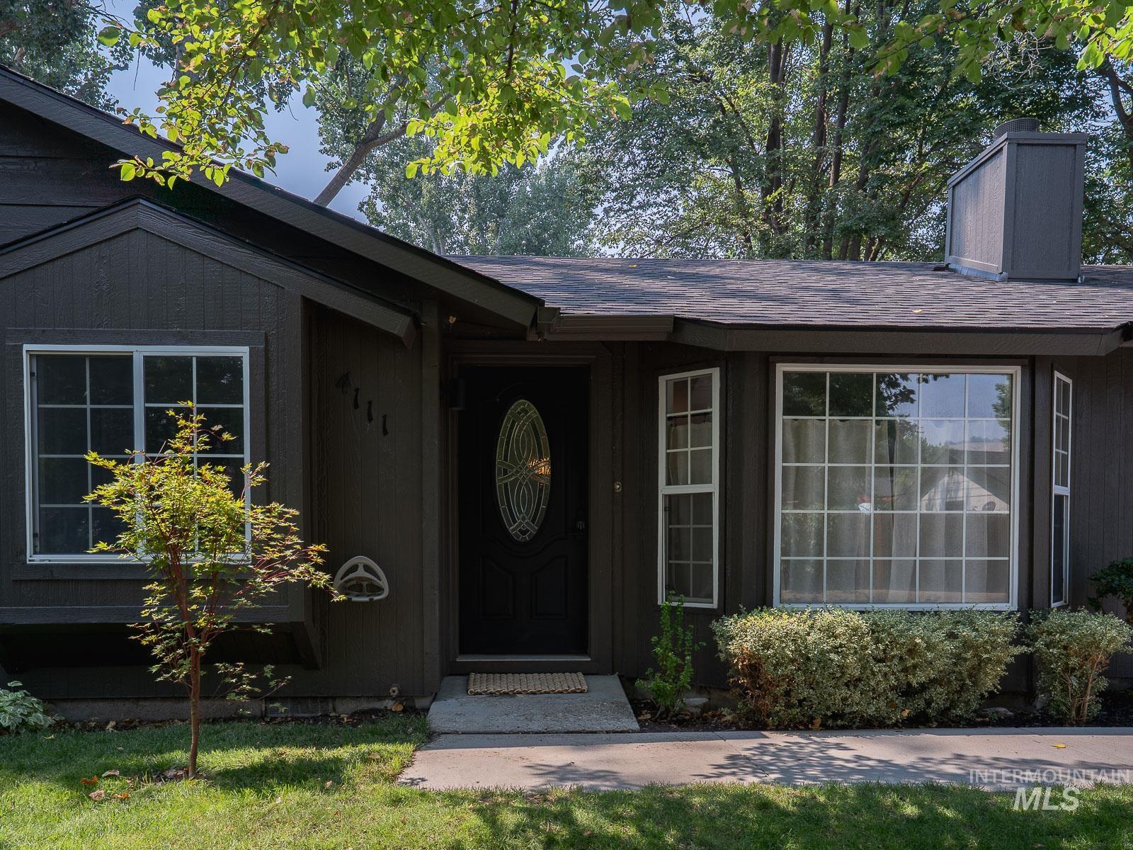 4111 Azalea Lane Property Photo 1