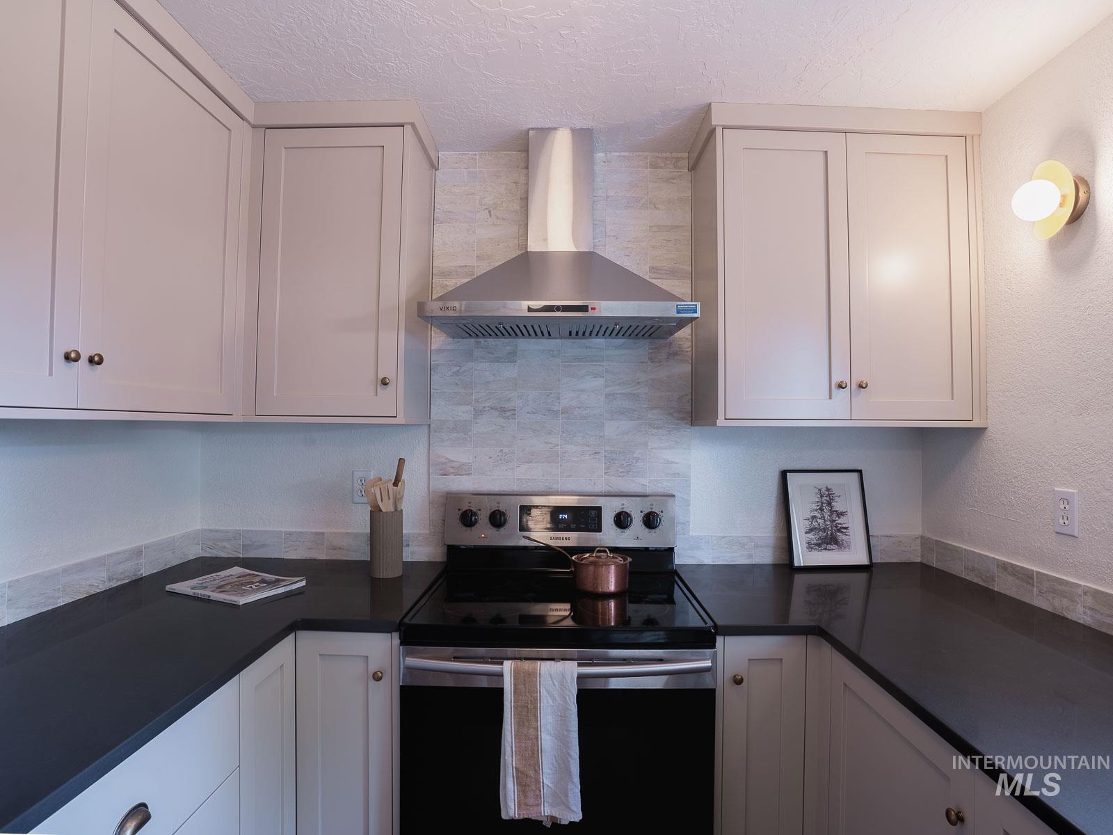 4111 Azalea Lane Property Photo 13