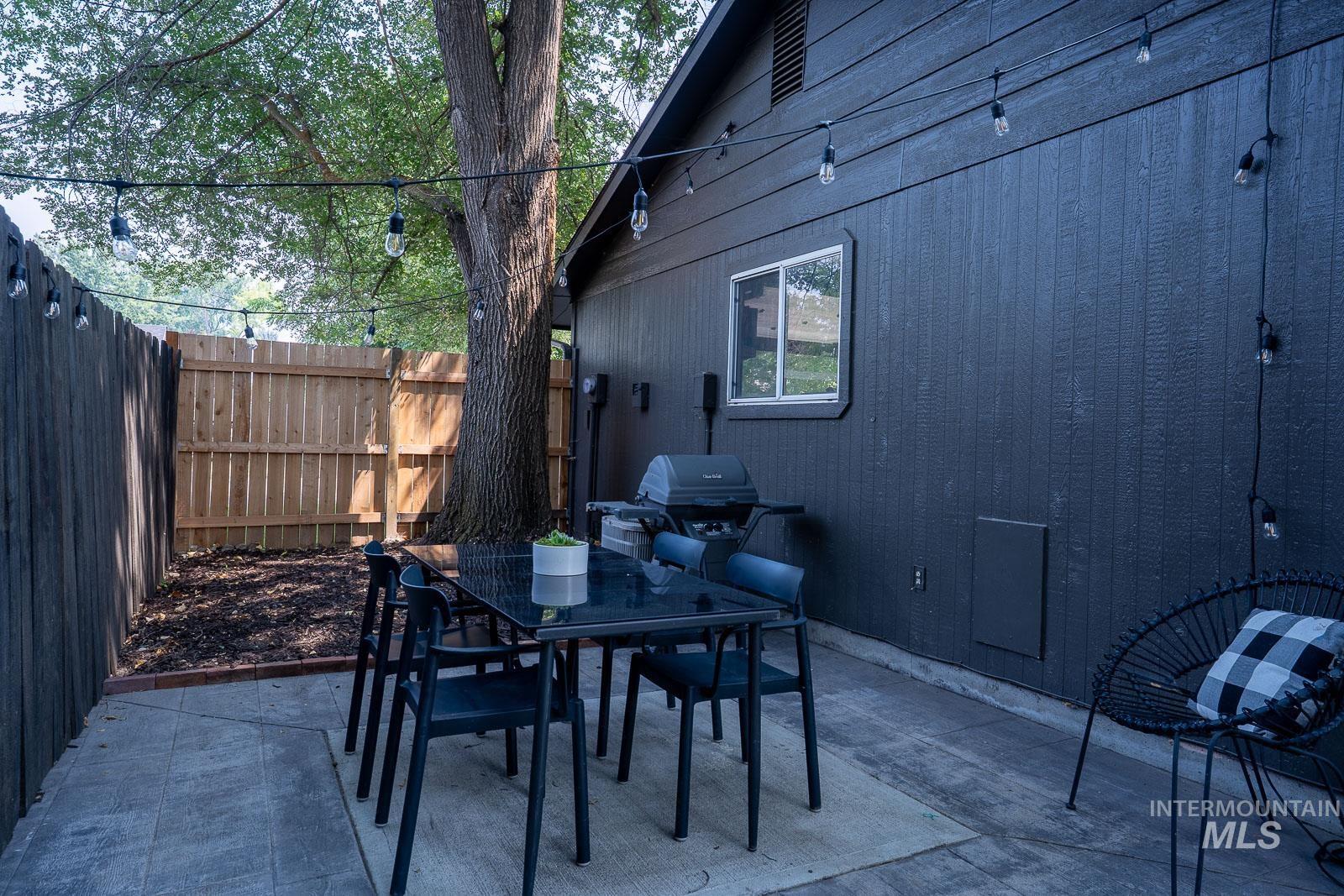4111 Azalea Lane Property Photo 29
