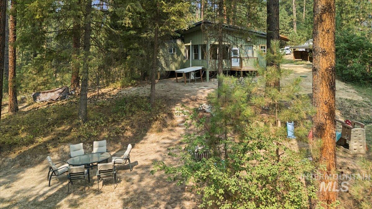 8 Moonglow Circle Property Photo 4