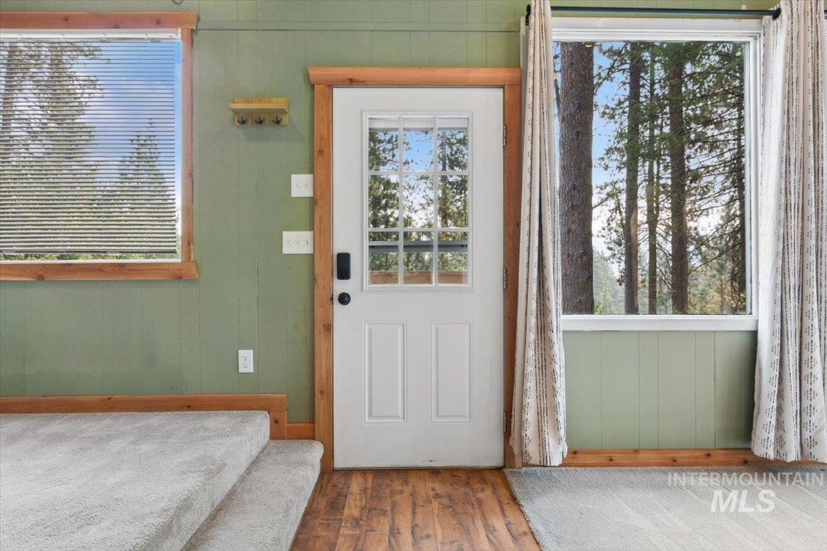 8 Moonglow Circle Property Photo 6