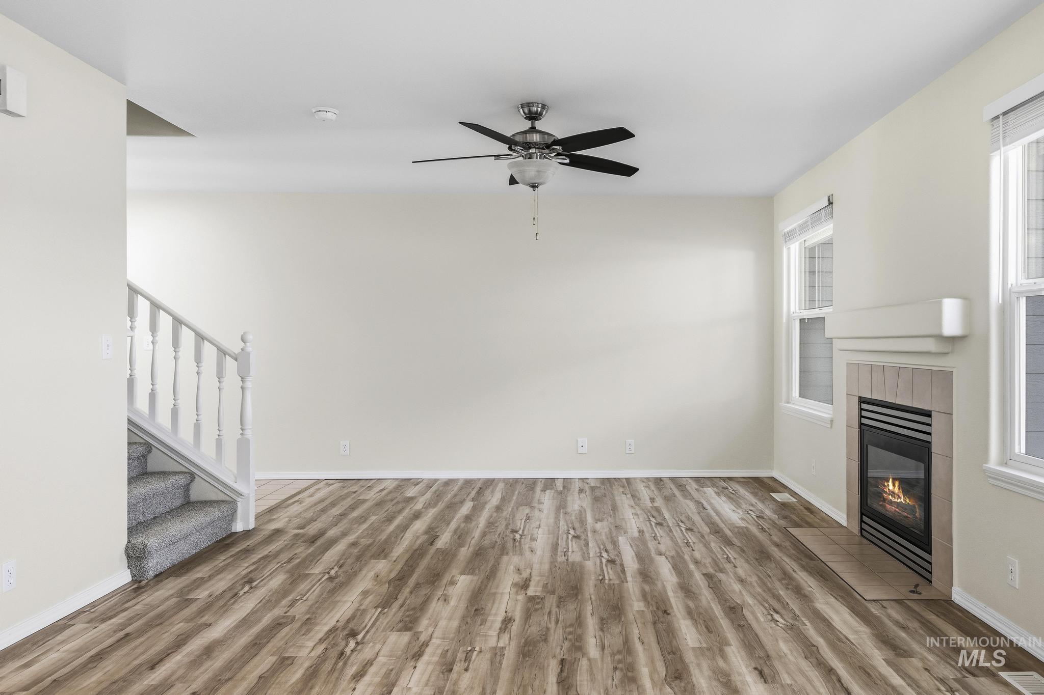 8096 W San Fernando Ct Property Photo 6
