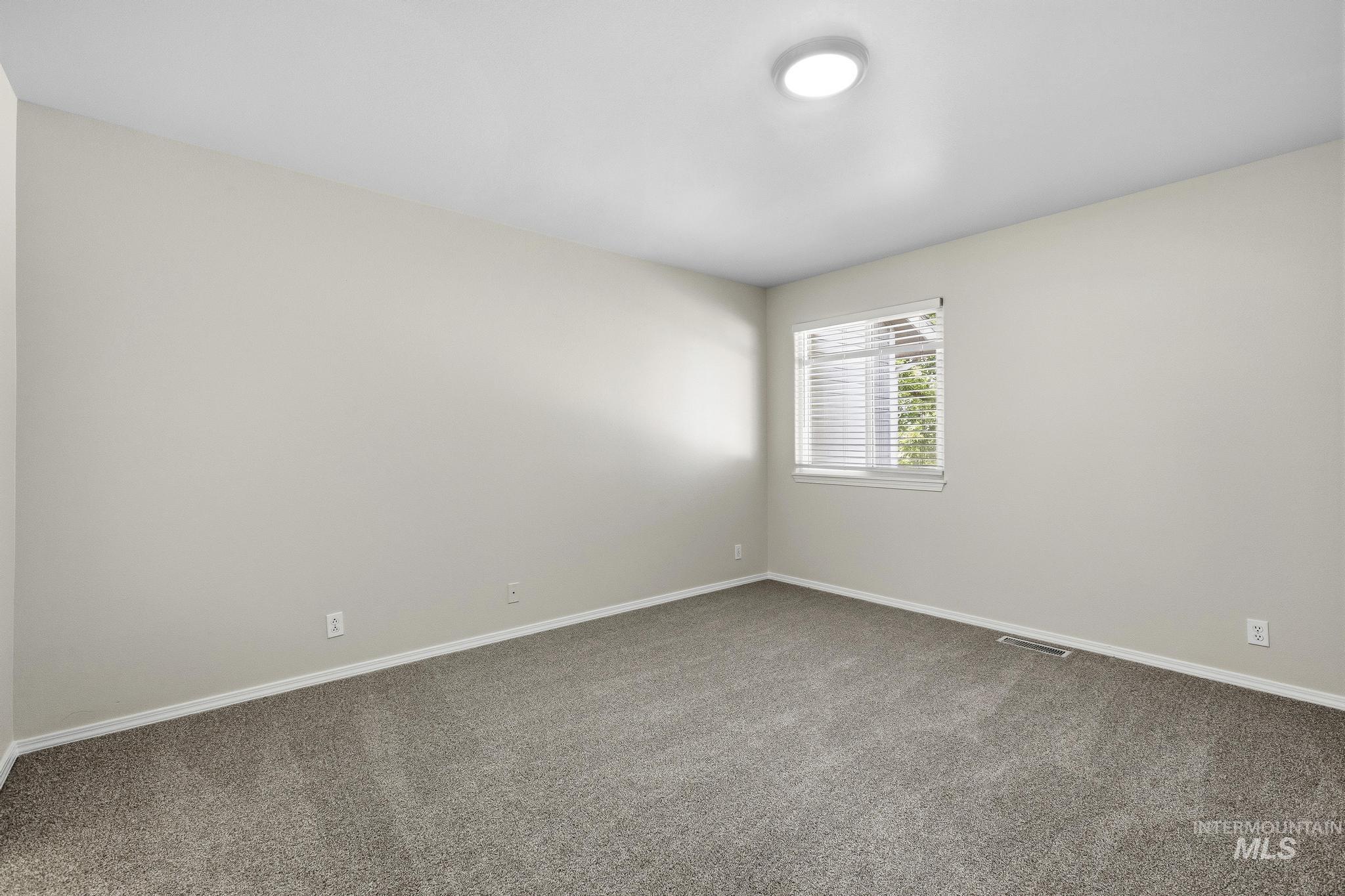 8096 W San Fernando Ct Property Photo 20