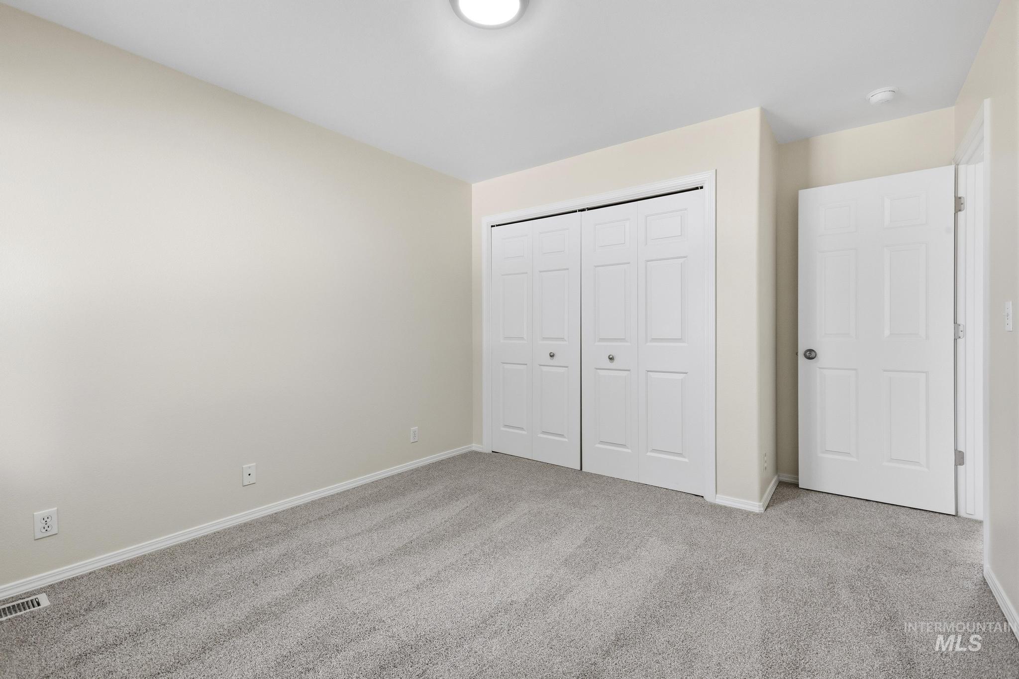 8096 W San Fernando Ct Property Photo 24