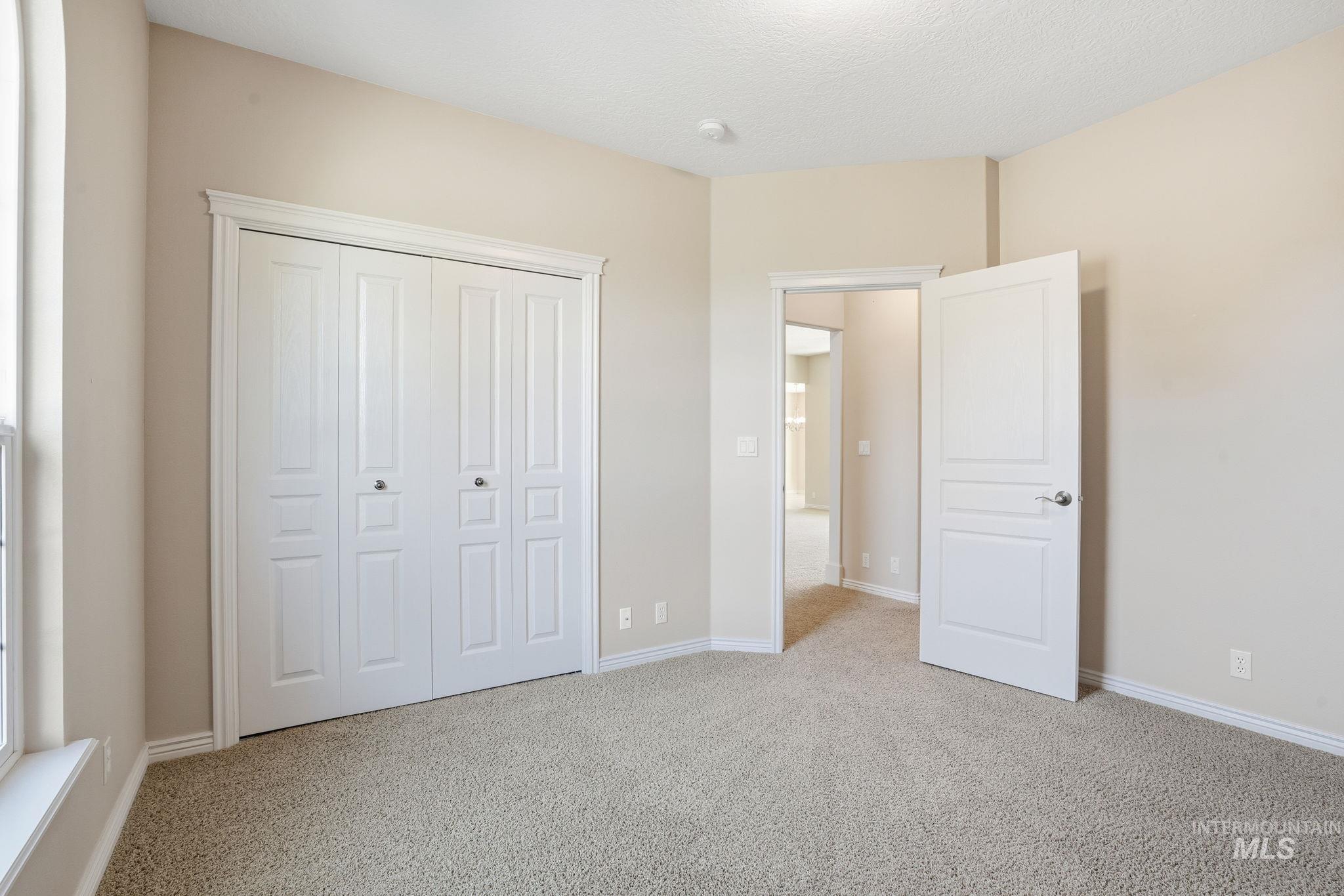 1007 W Oakhampton Drive Property Photo 20