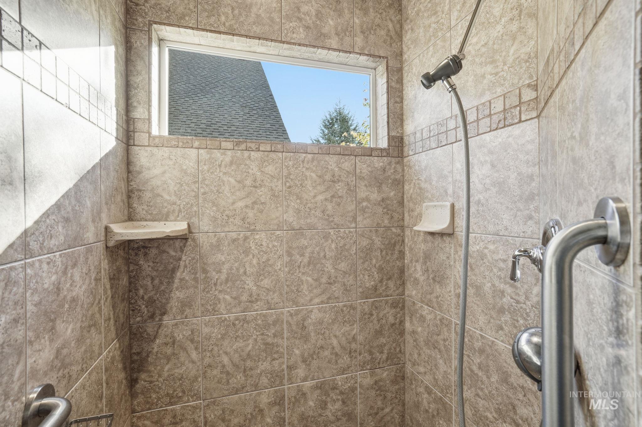 1007 W Oakhampton Drive Property Photo 27