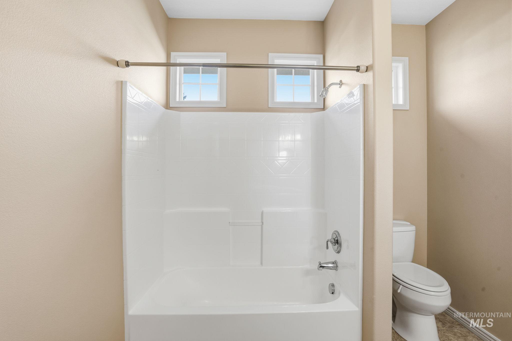 1007 W Oakhampton Drive Property Photo 34