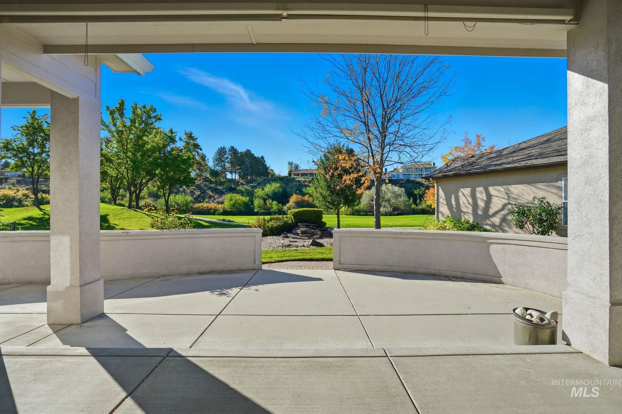 1007 W Oakhampton Drive Property Photo 41