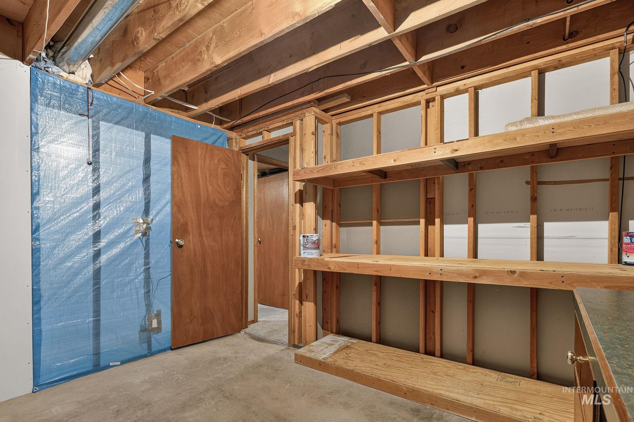 2201 E Dicky Circle Property Photo 23