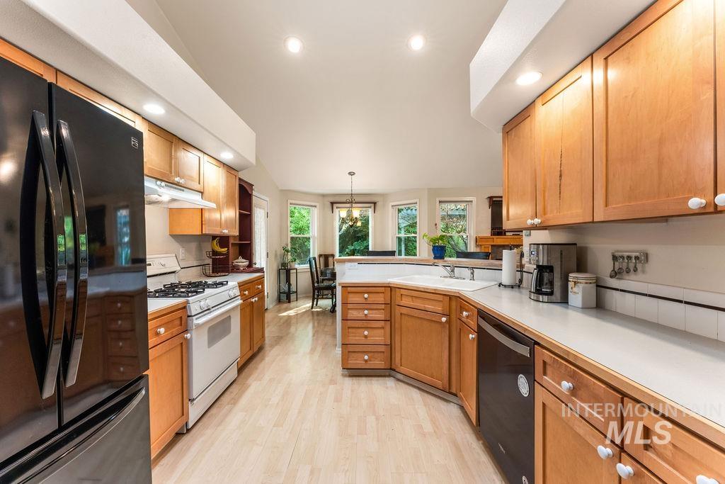 188 S Cobblestone Way Property Photo 18