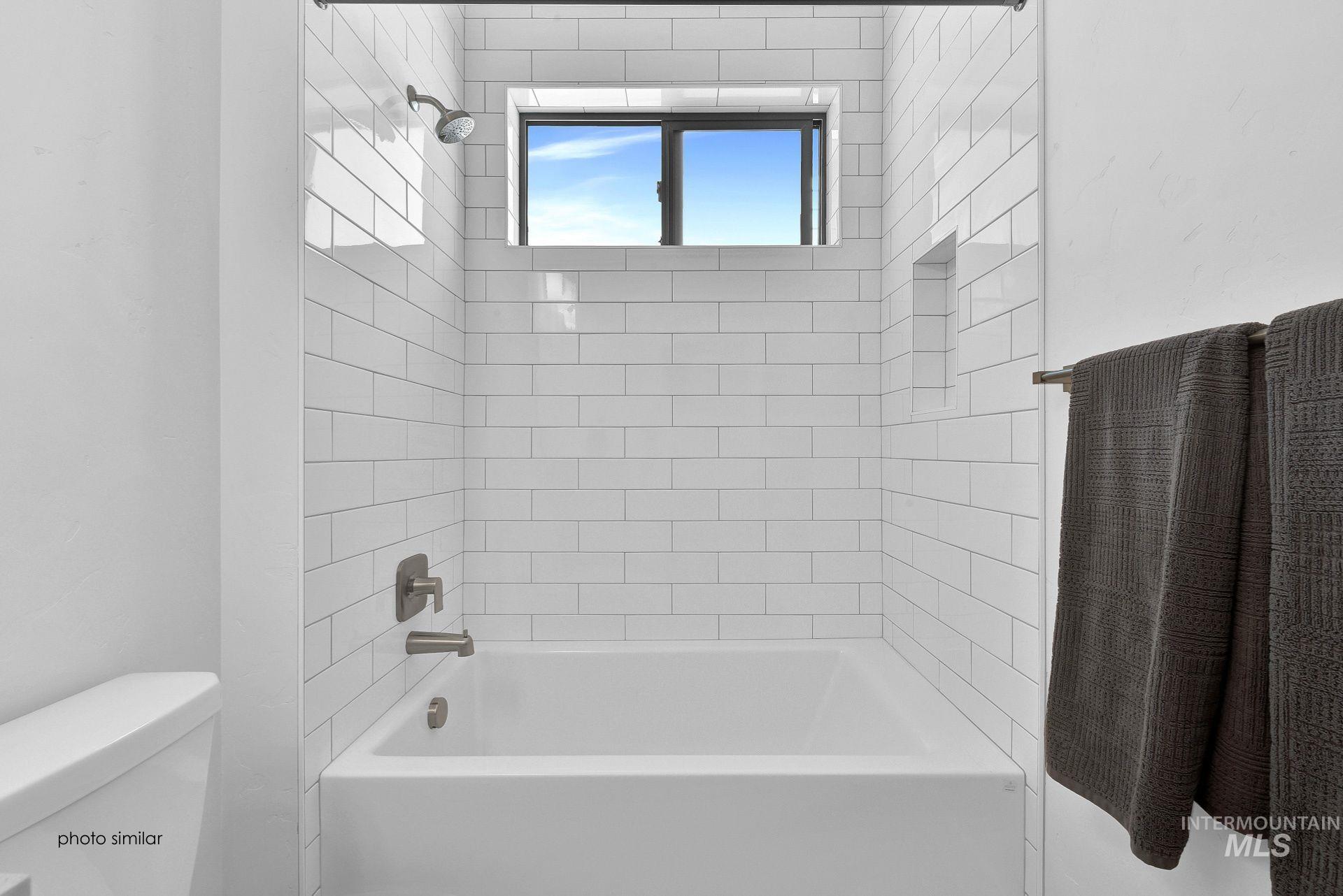 1750 N Green Pine Ln Property Photo 10