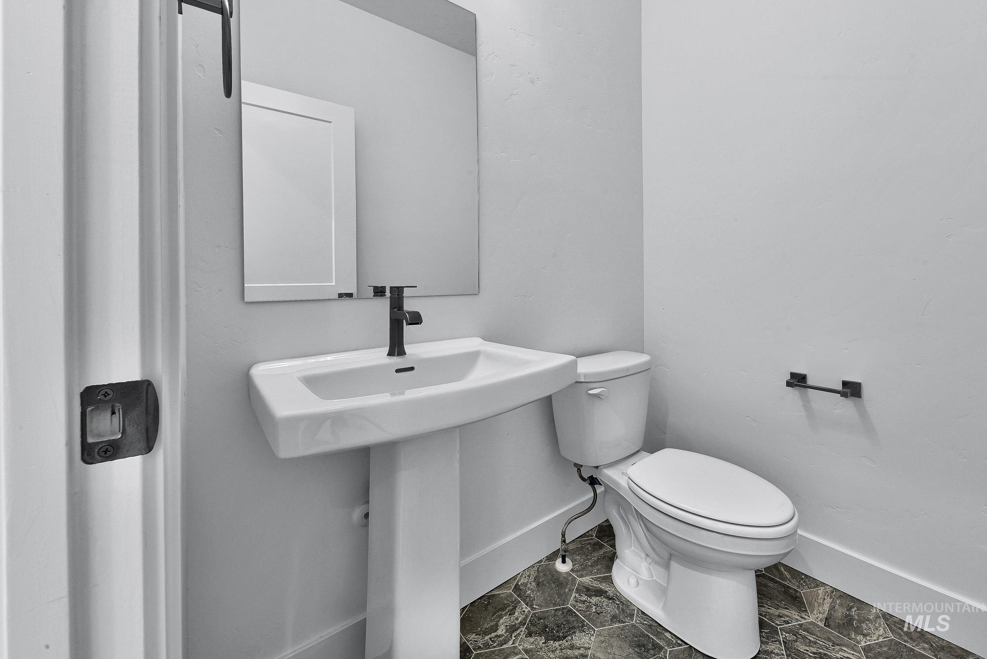 1750 N Green Pine Ln Property Photo 35