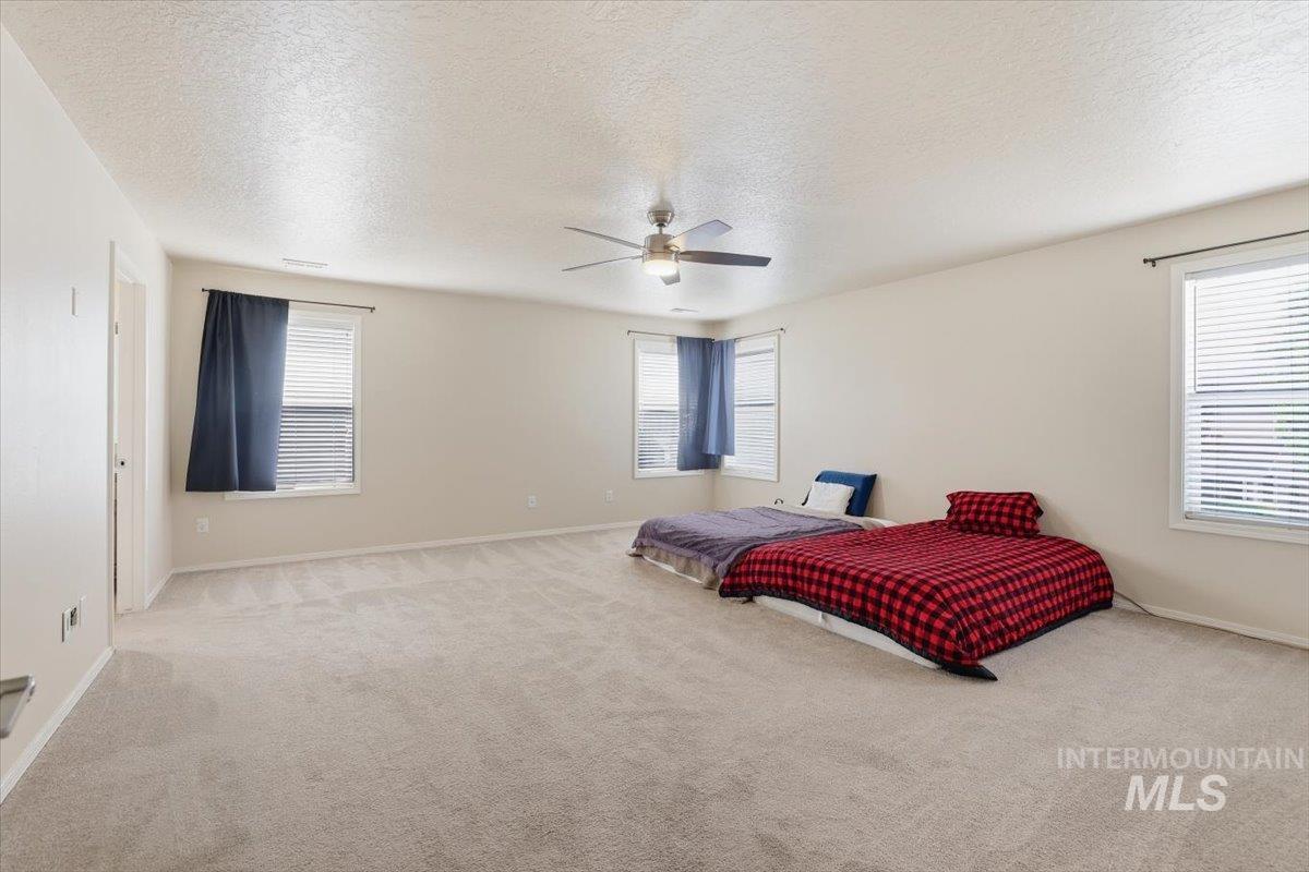 16765 Ardyce Ave Property Photo 20