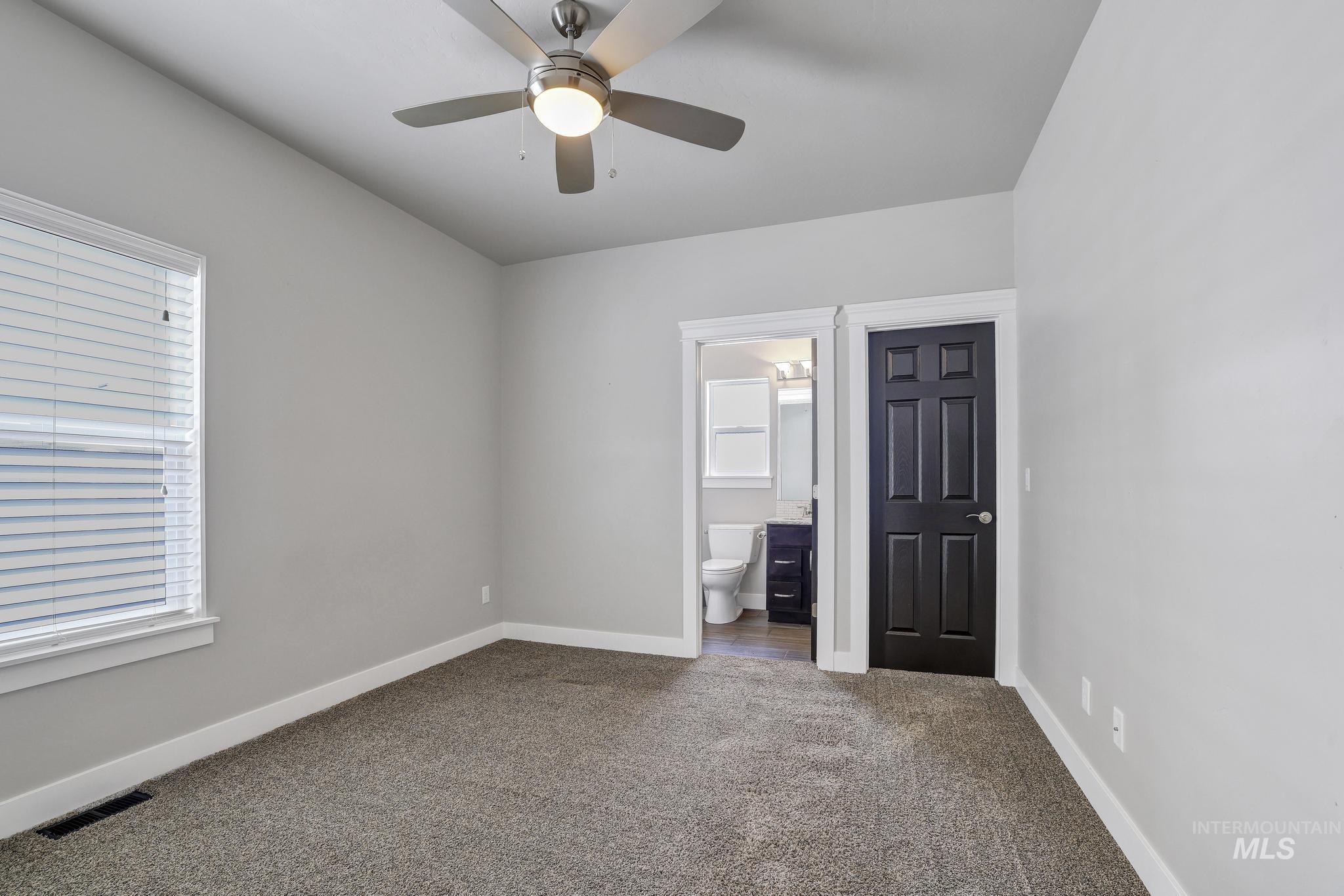 1082 White Birch Ave Property Photo 26