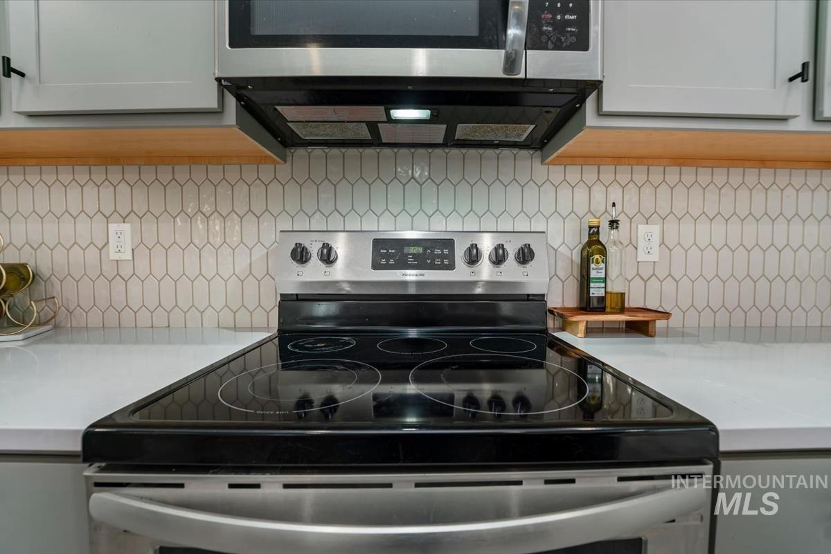 5083 W Milano St. Property Photo 12