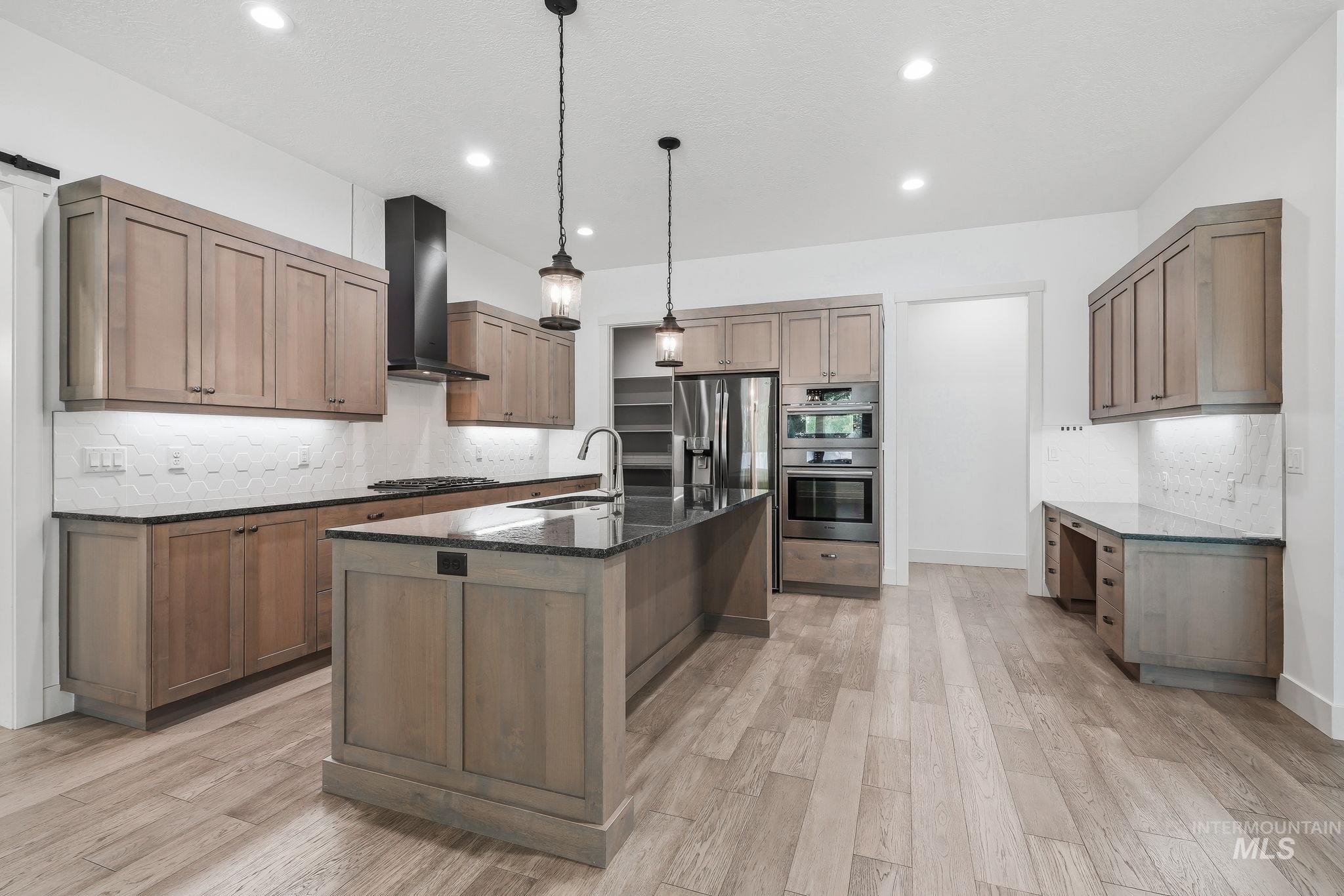 4106 W Prickly Pear Dr. Property Photo 15
