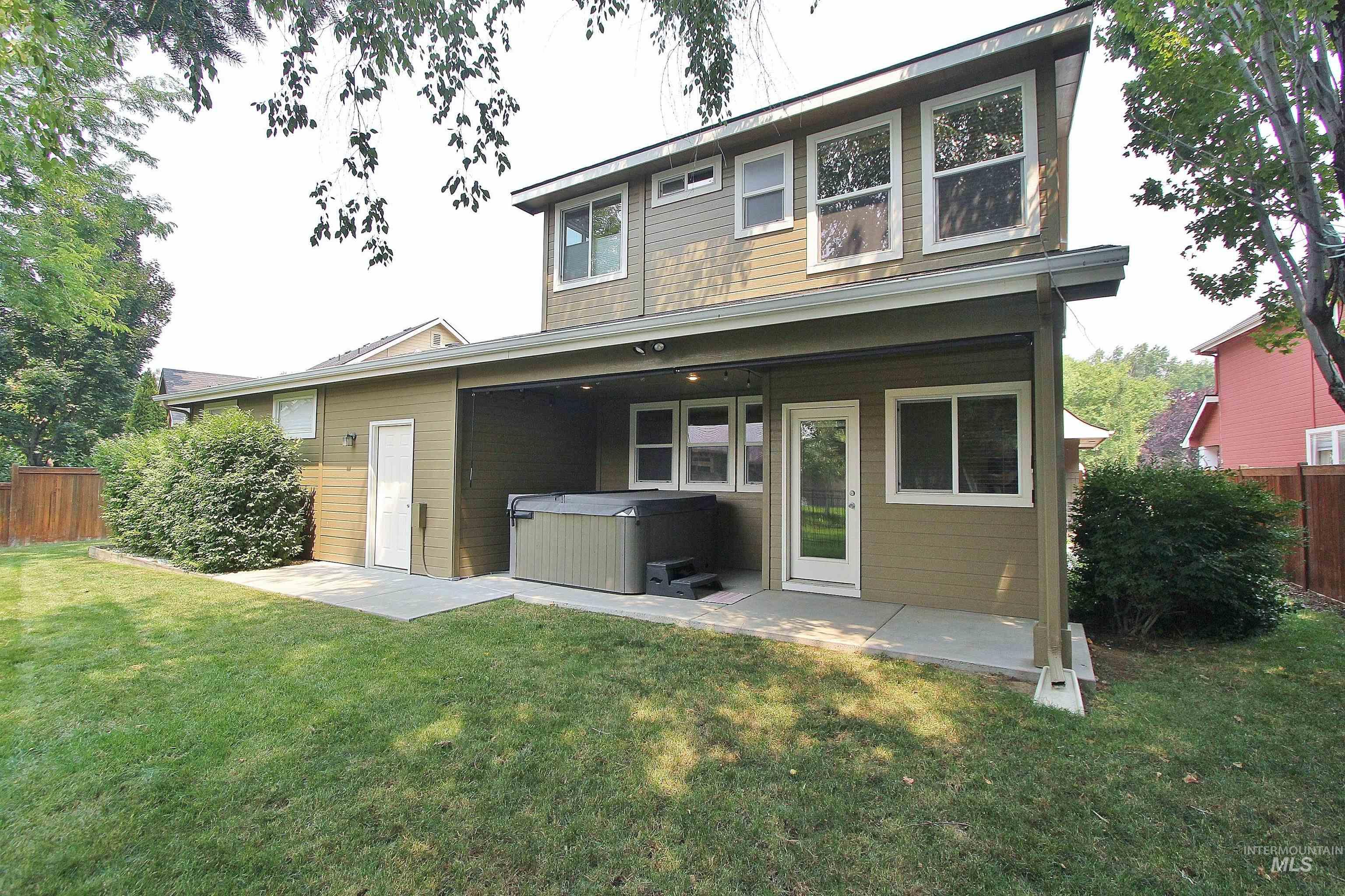 1013 E Legacy View Dr Property Photo 25