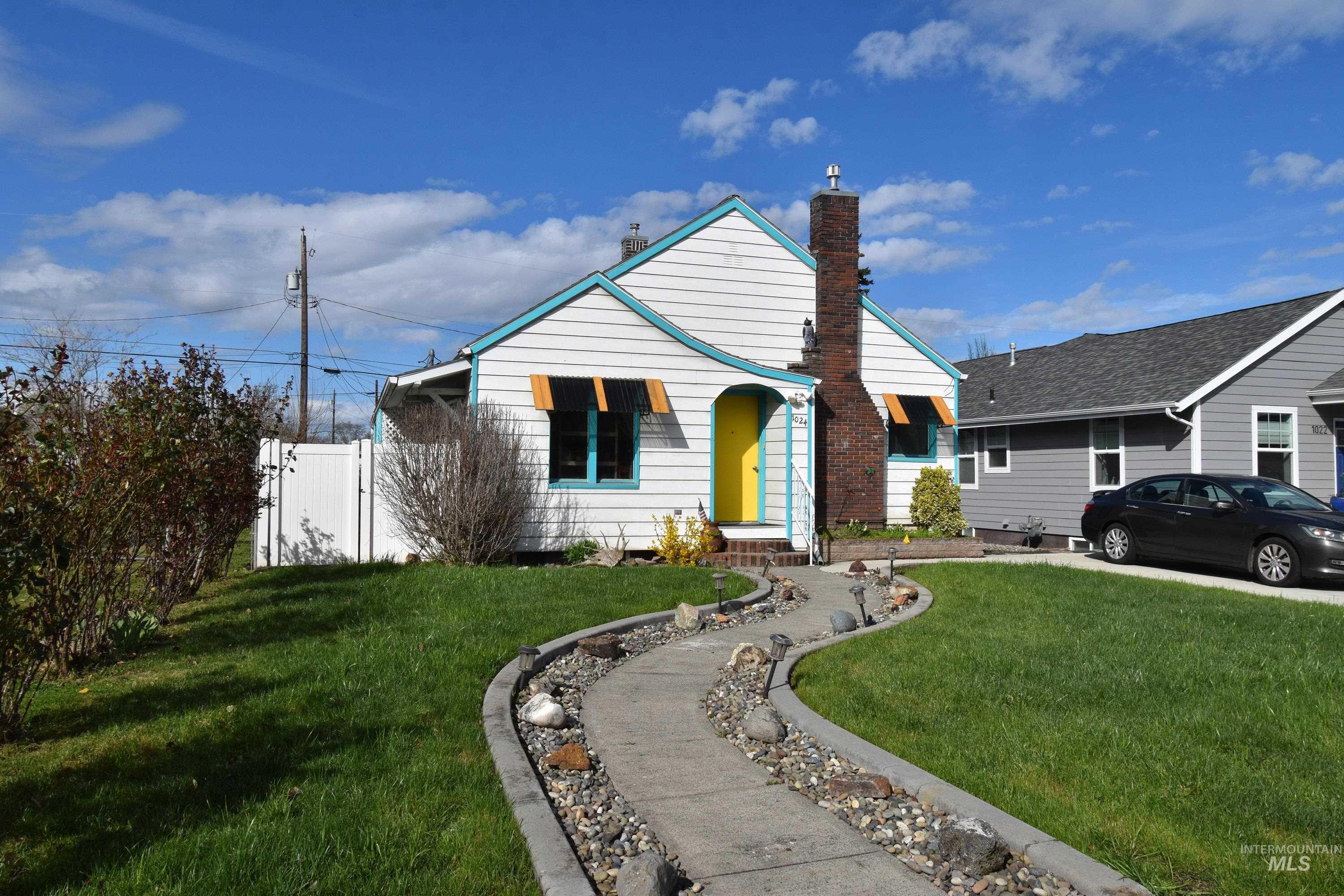 1024 10th Street Property Photo 1