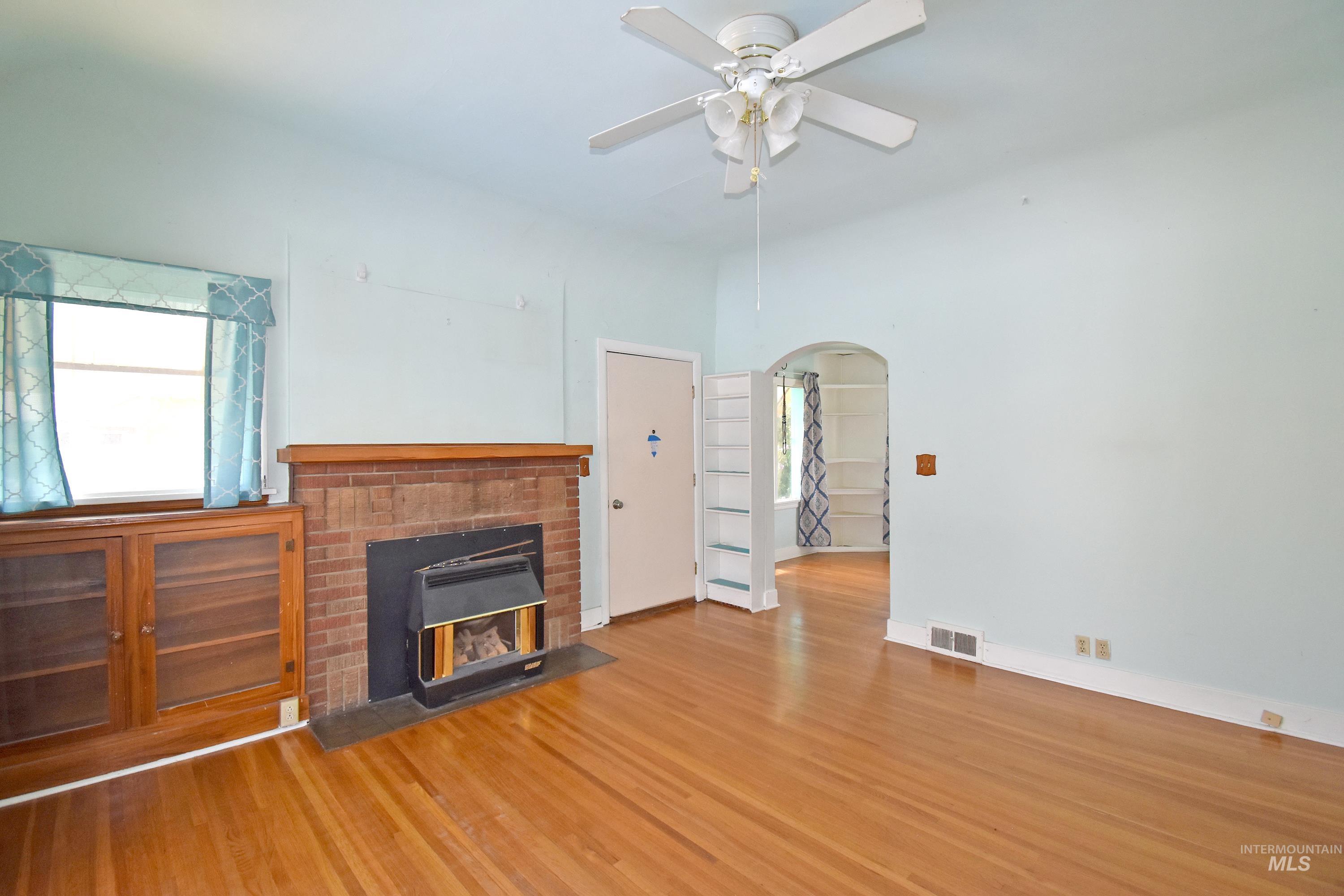 1024 10th Street Property Photo 18