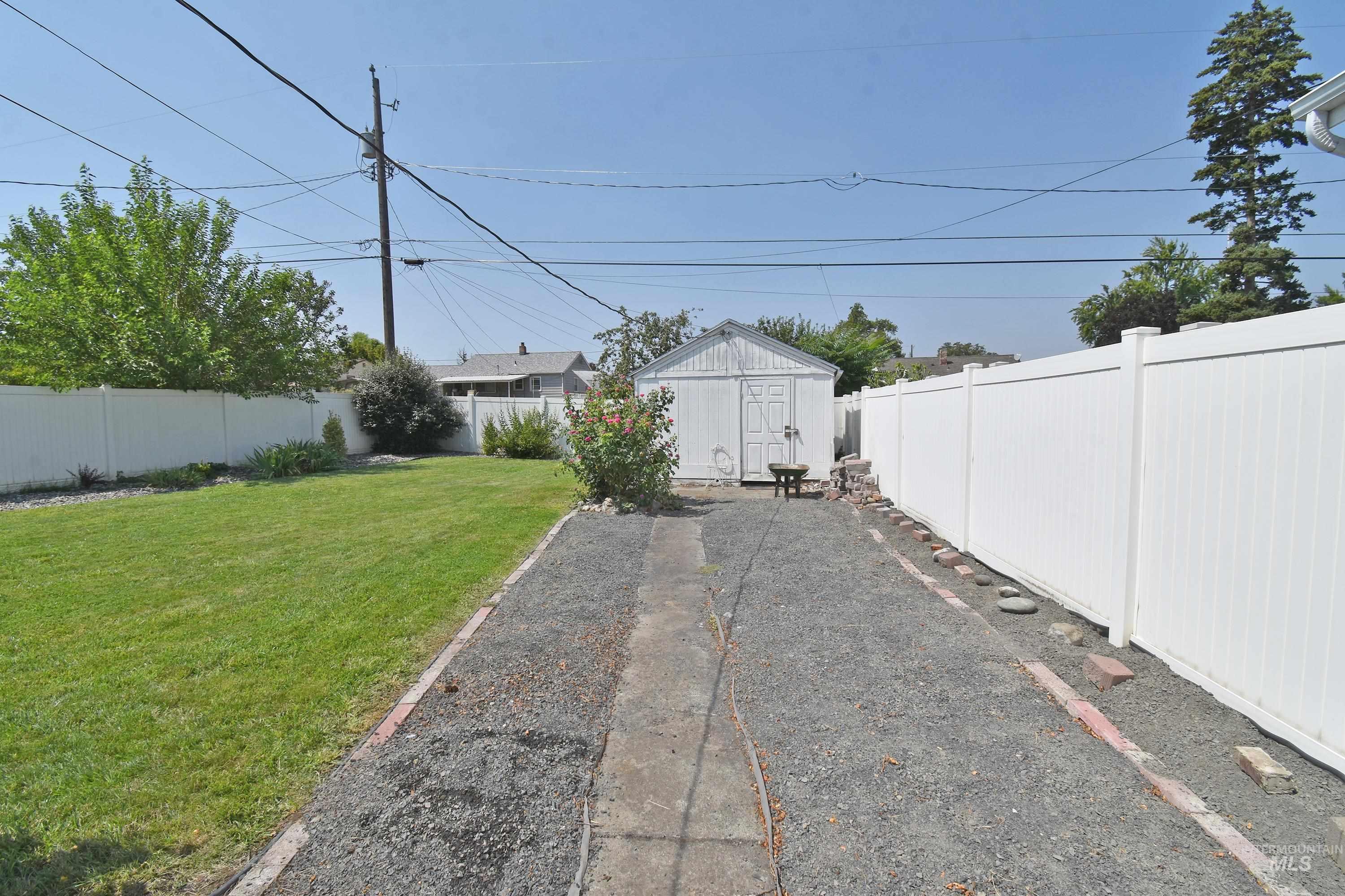 1024 10th Street Property Photo 32