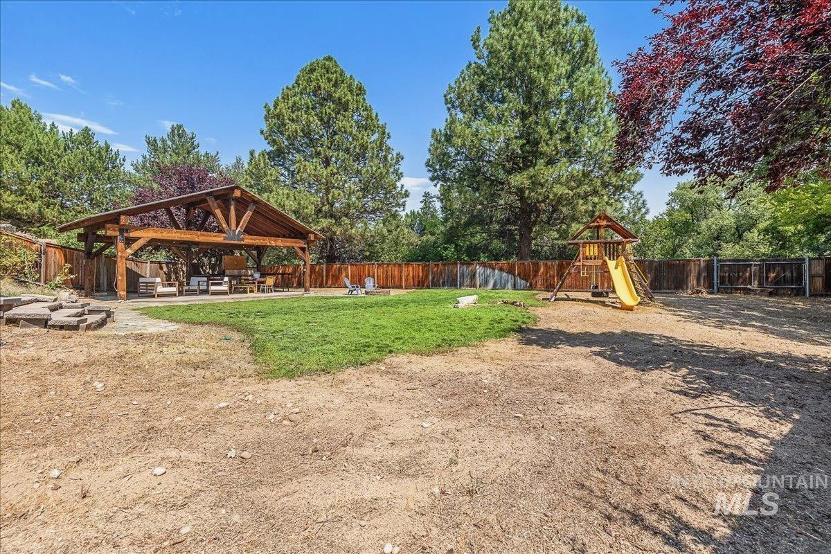2808 E Boise Ave Property Photo 47