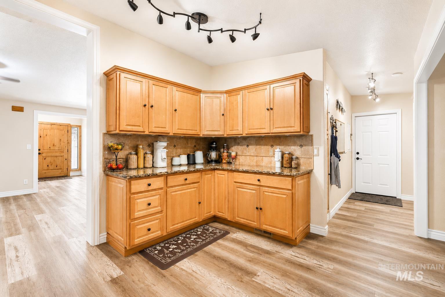 1811 W St Property Photo 7