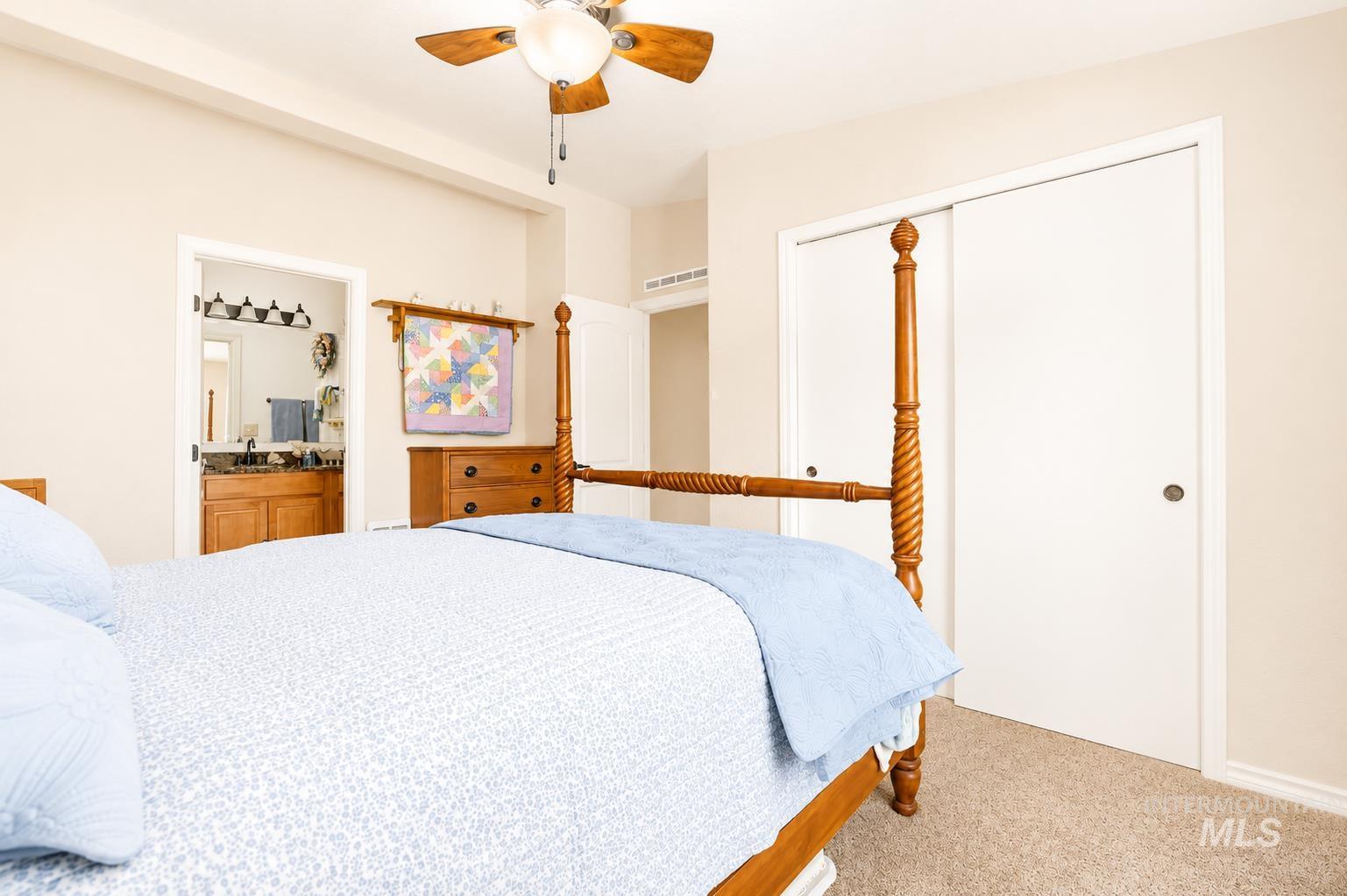 1811 W St Property Photo 15