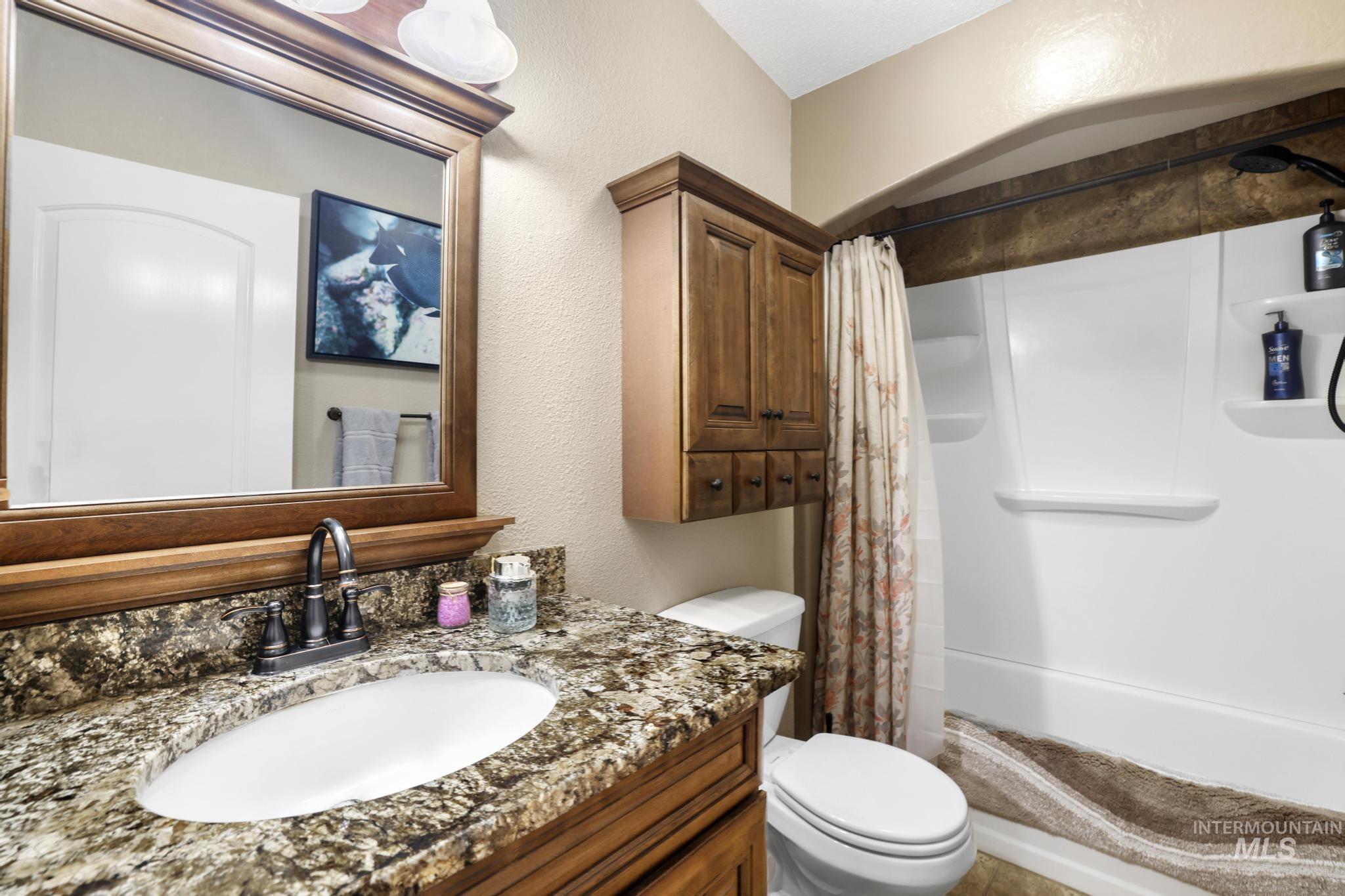 1811 W St Property Photo 22