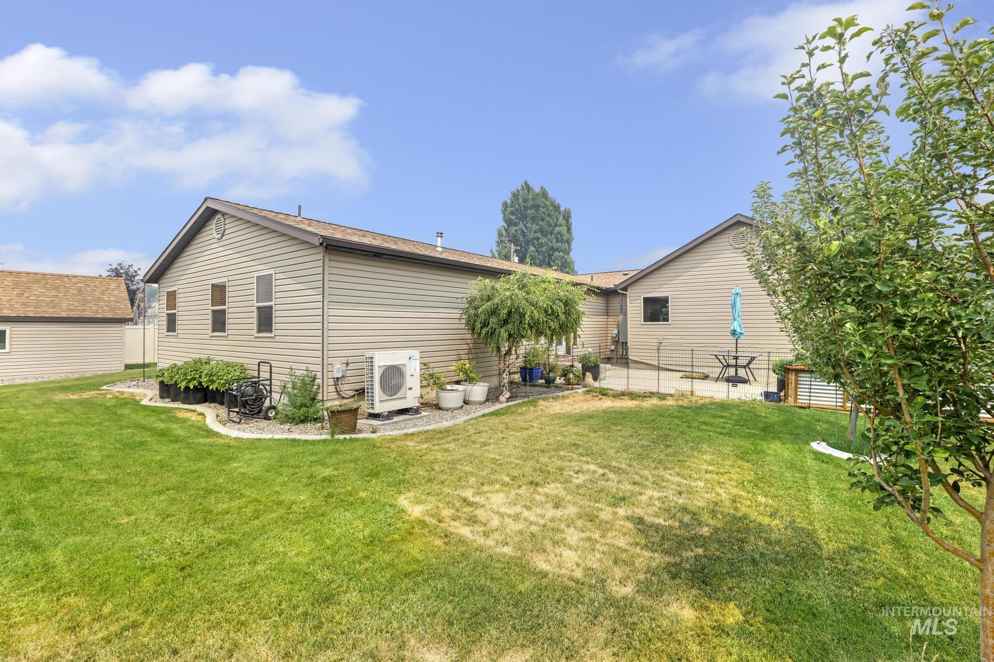 1811 W St Property Photo 31