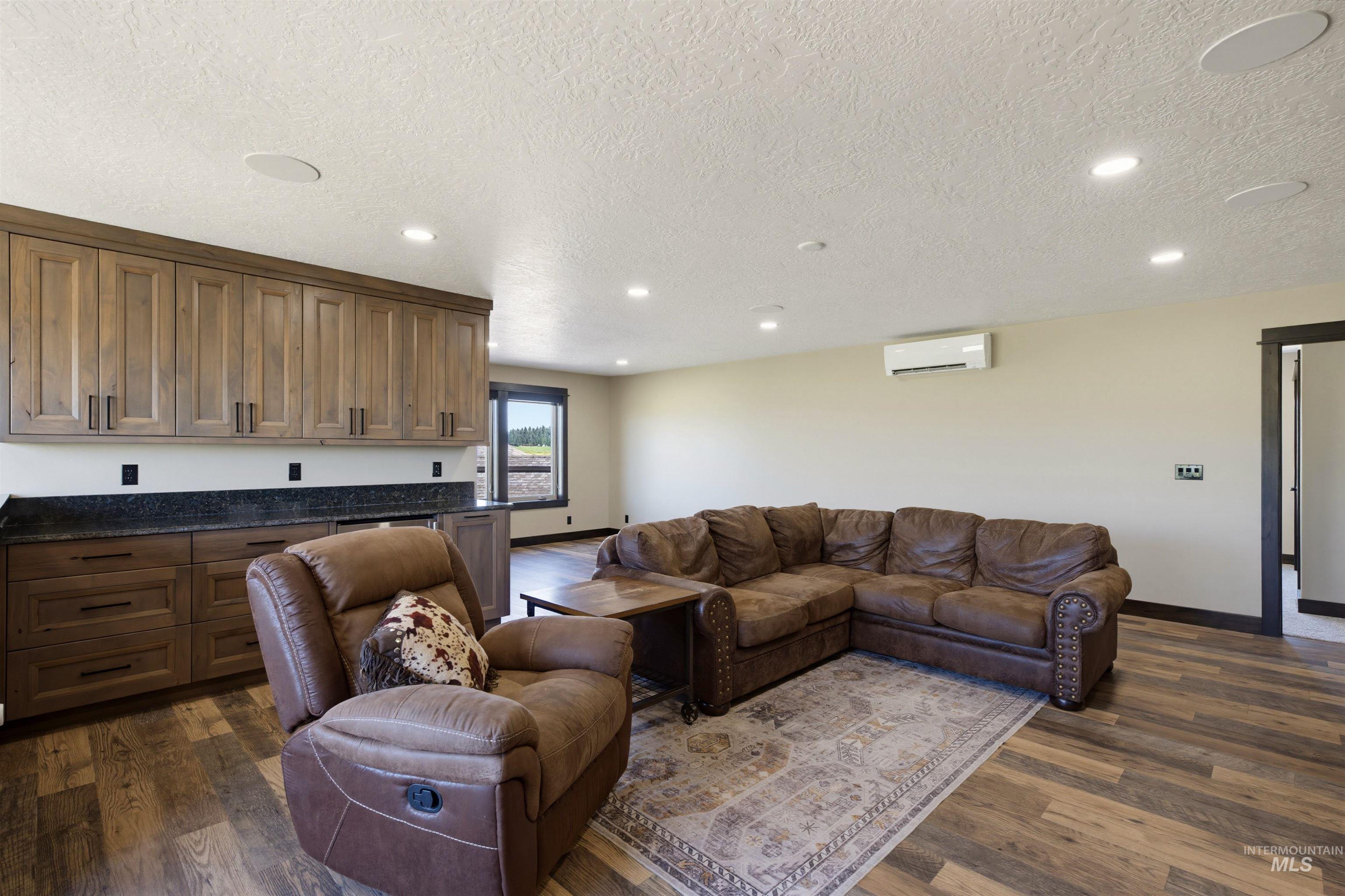 13945 Galloping Rd Property Photo 32