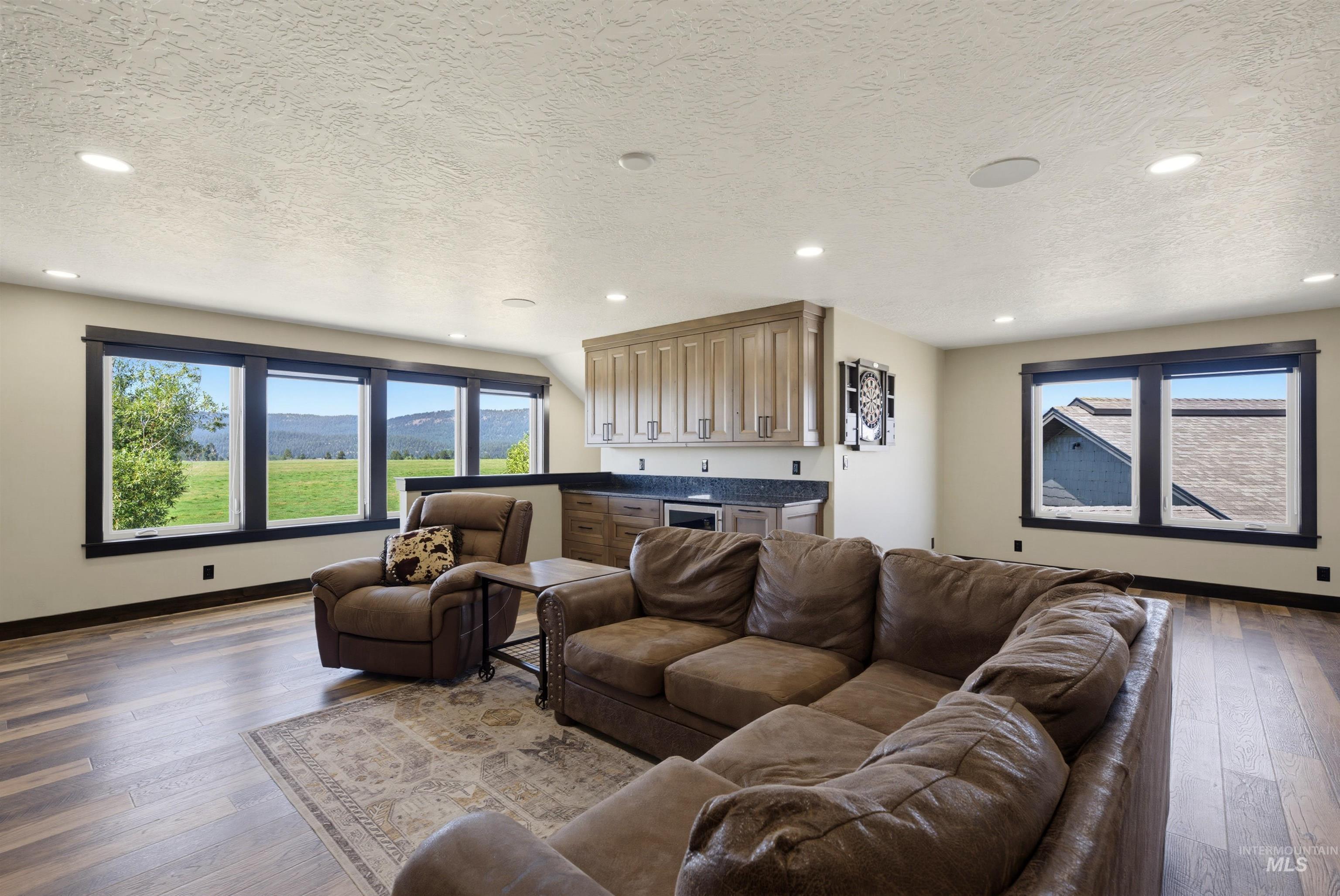 13945 Galloping Rd Property Photo 34