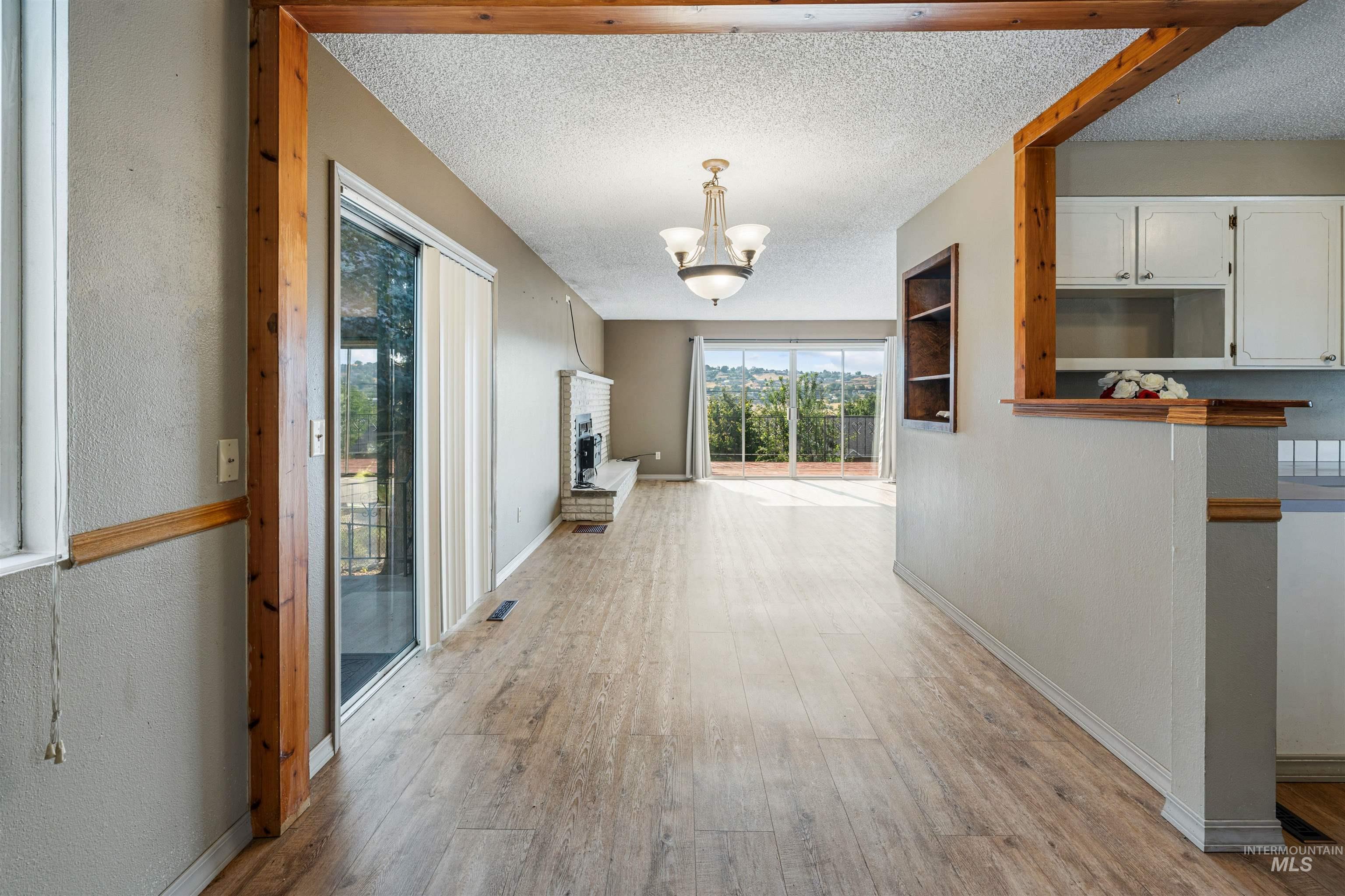 3314 Meadowlark Dr. Property Photo 18