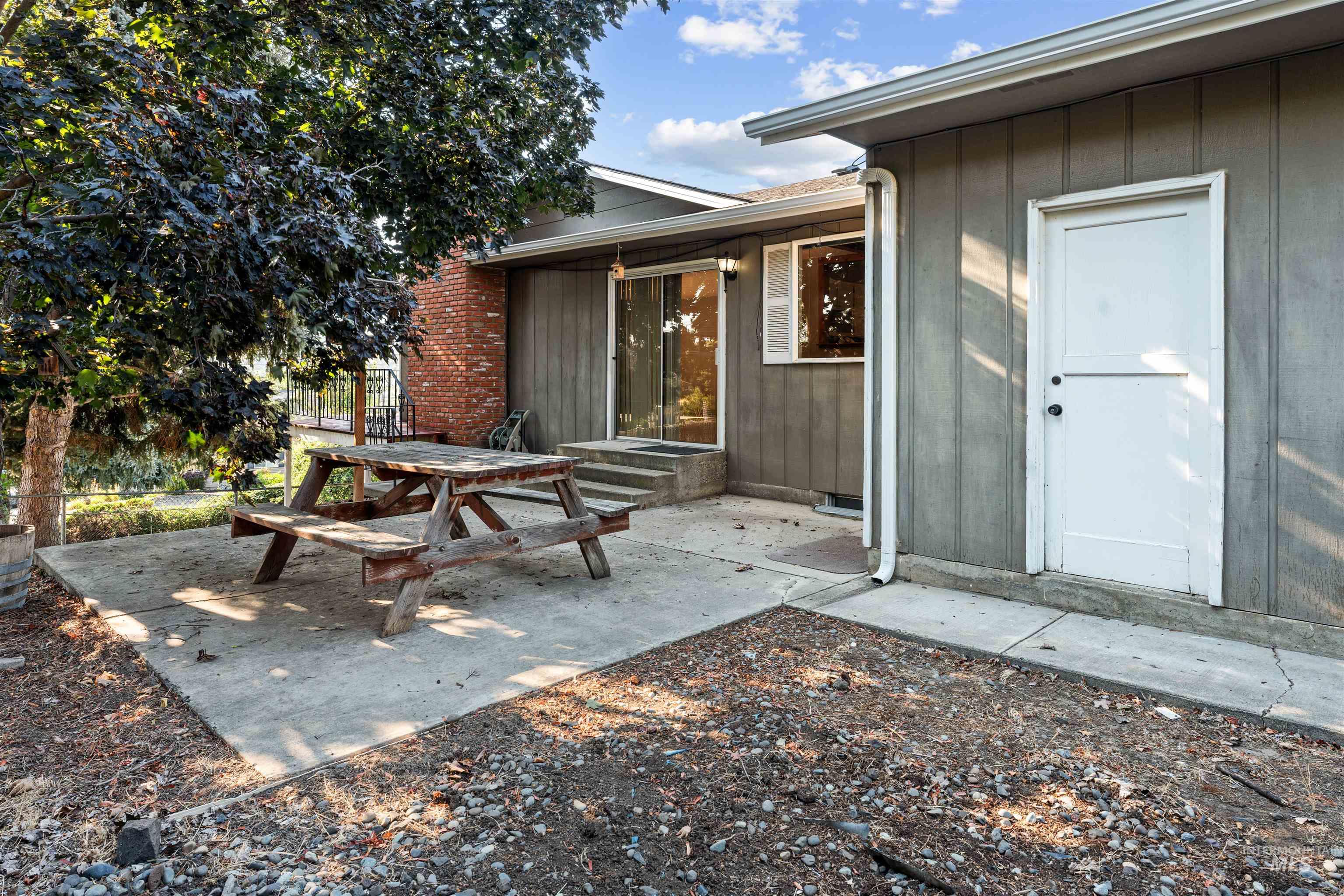 3314 Meadowlark Dr. Property Photo 32