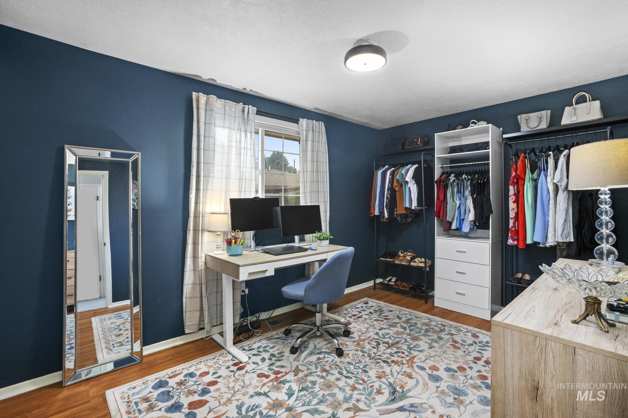 1817 S Eagleson Rd Property Photo 13
