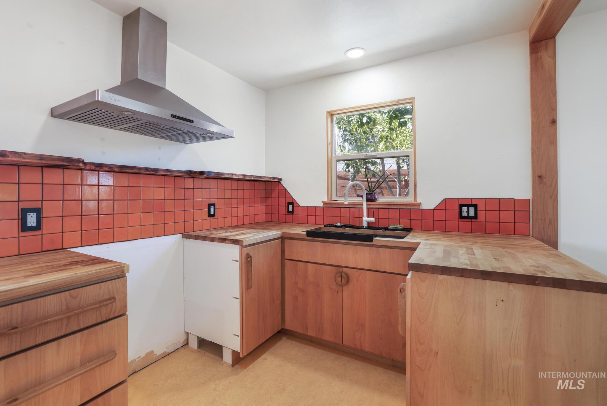 117 5th St. Property Photo 13