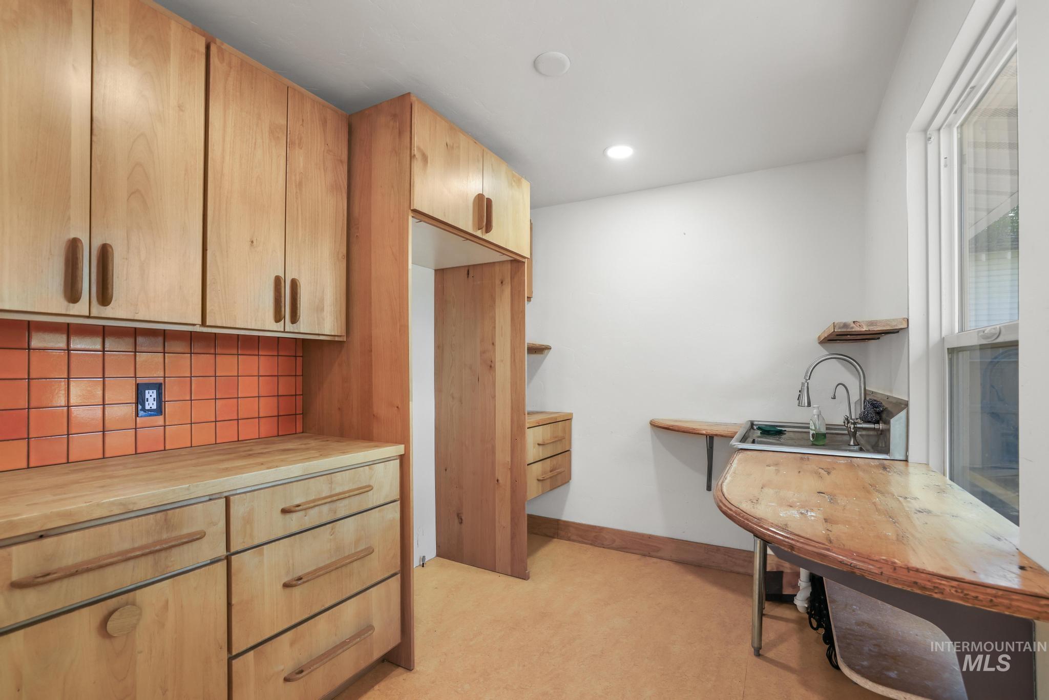 117 5th St. Property Photo 14