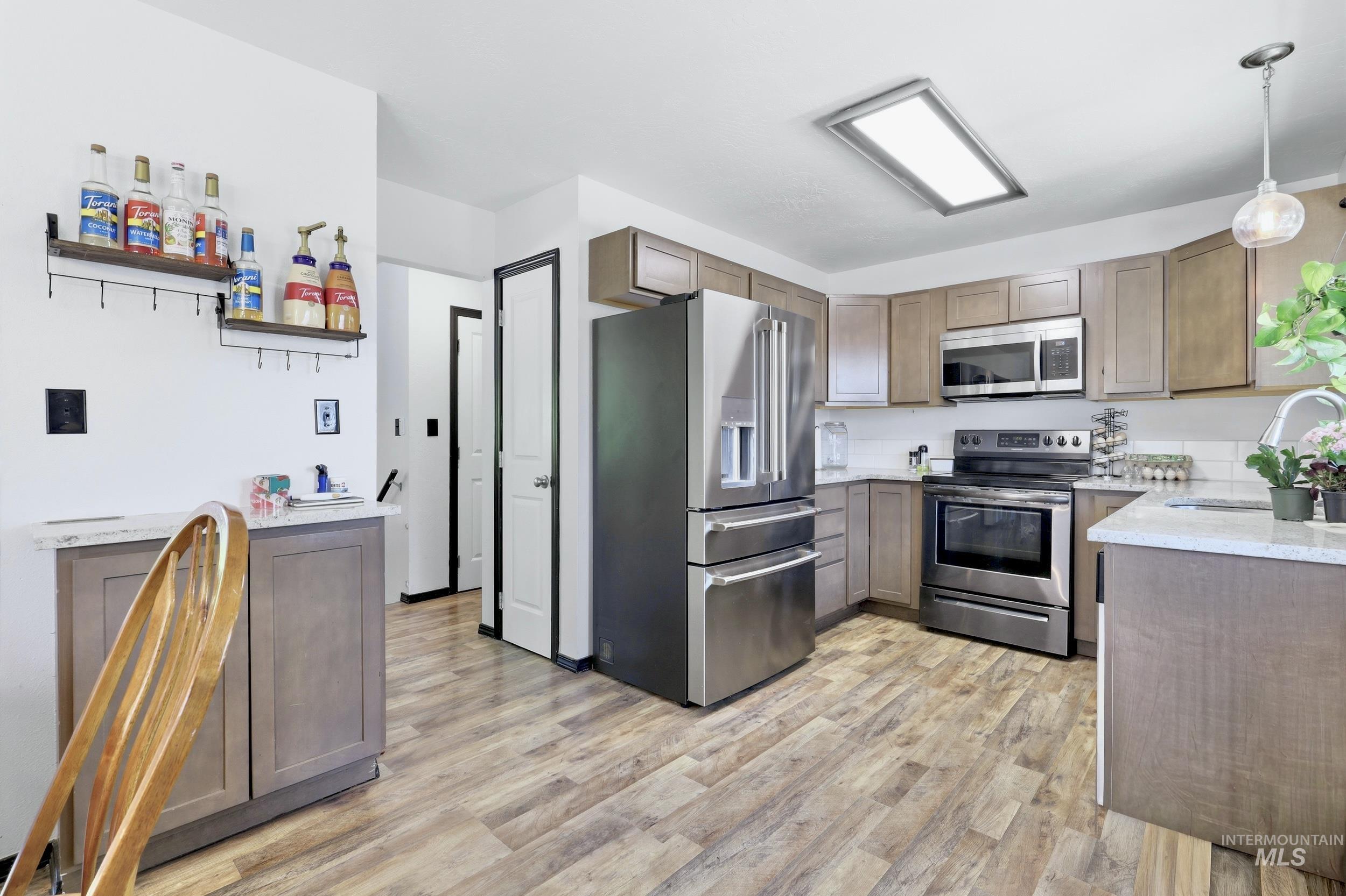 2813 N Francis St Property Photo 6