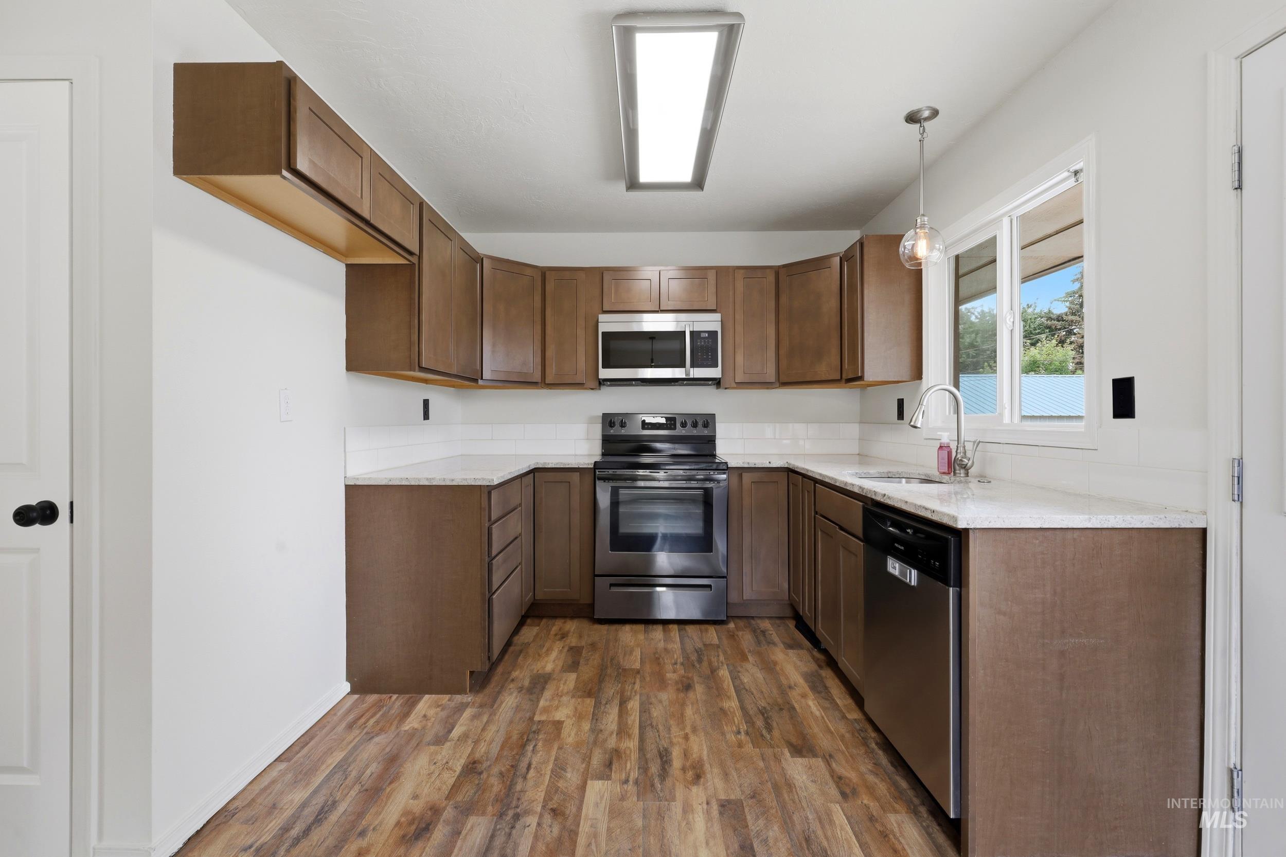 2813 N Francis St Property Photo 7