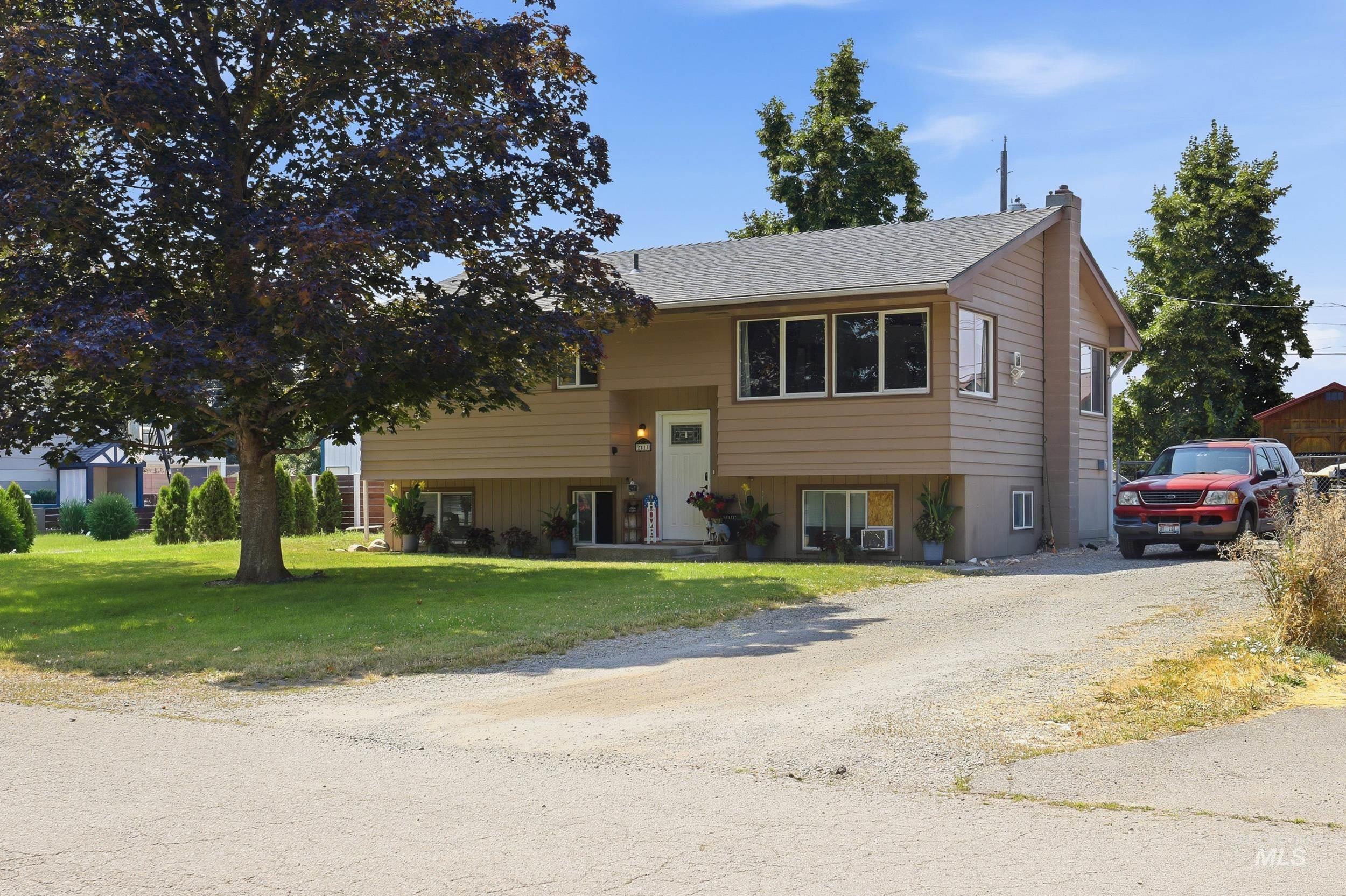 2813 N Francis St Property Photo 30