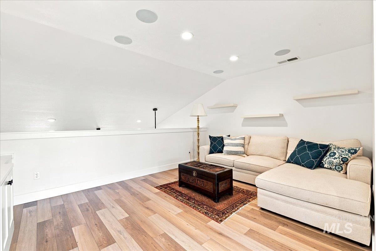 6639 N Asissi Ln Property Photo 21