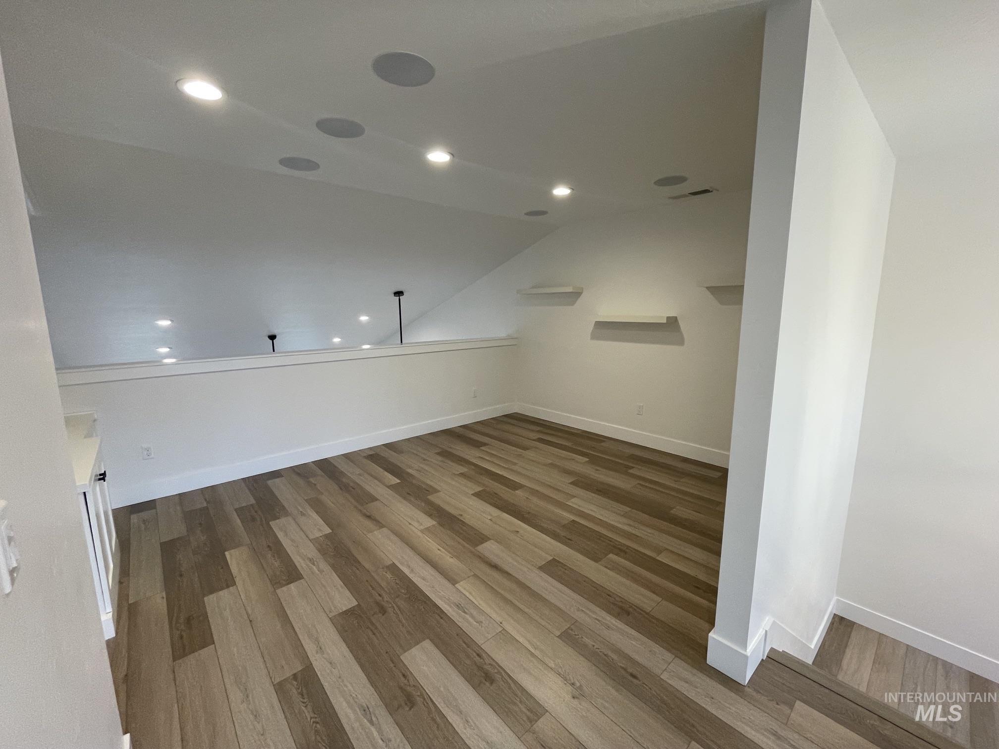 6639 N Asissi Ln Property Photo 22